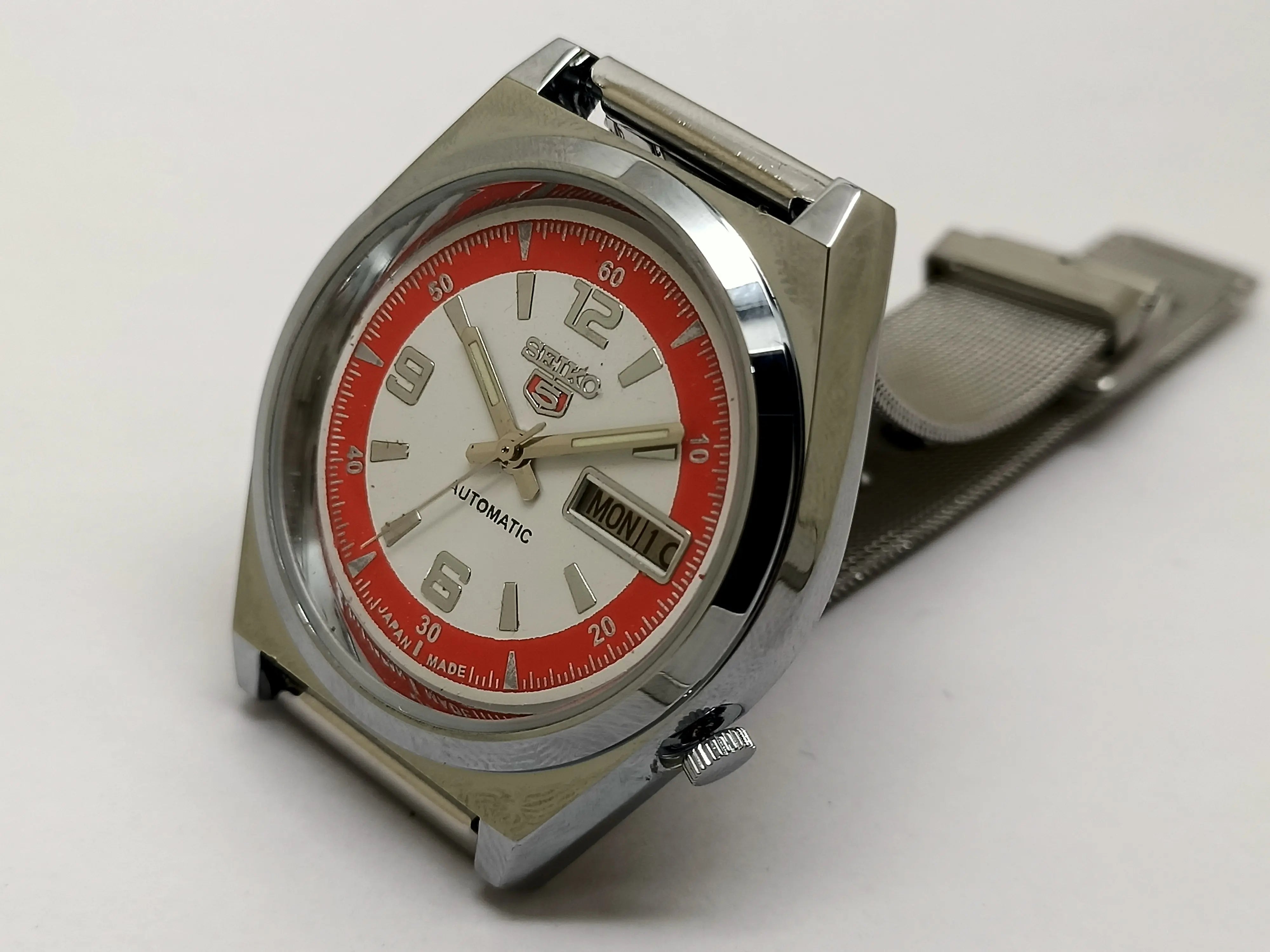 Seiko 5 Black Dial Automatic Vintage Watch National Watches