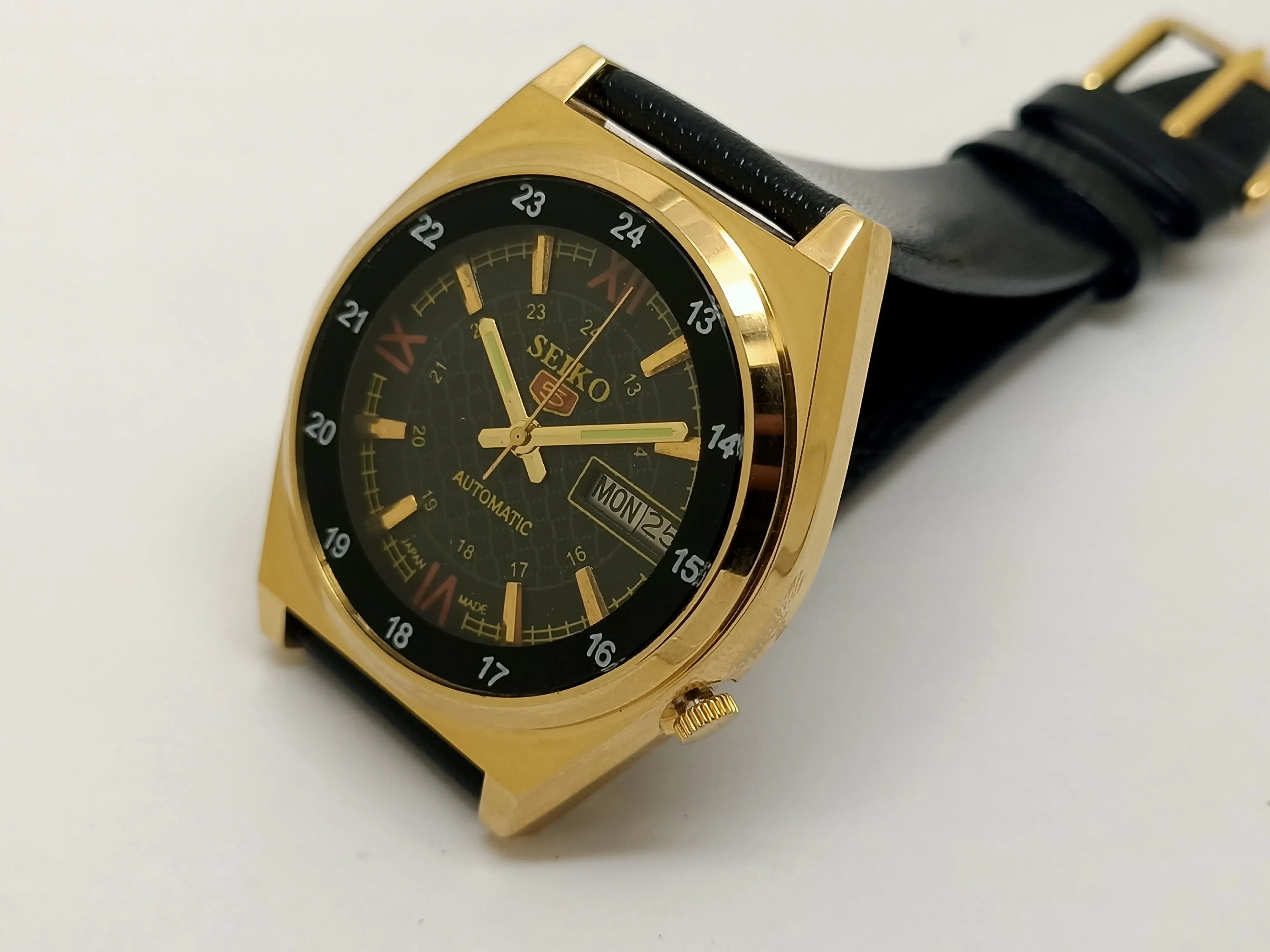 VINTAGE REFURBISHED SEIKO 5 AUTOMATIC JAPAN MENS DAY DATE WATCH - National Watches