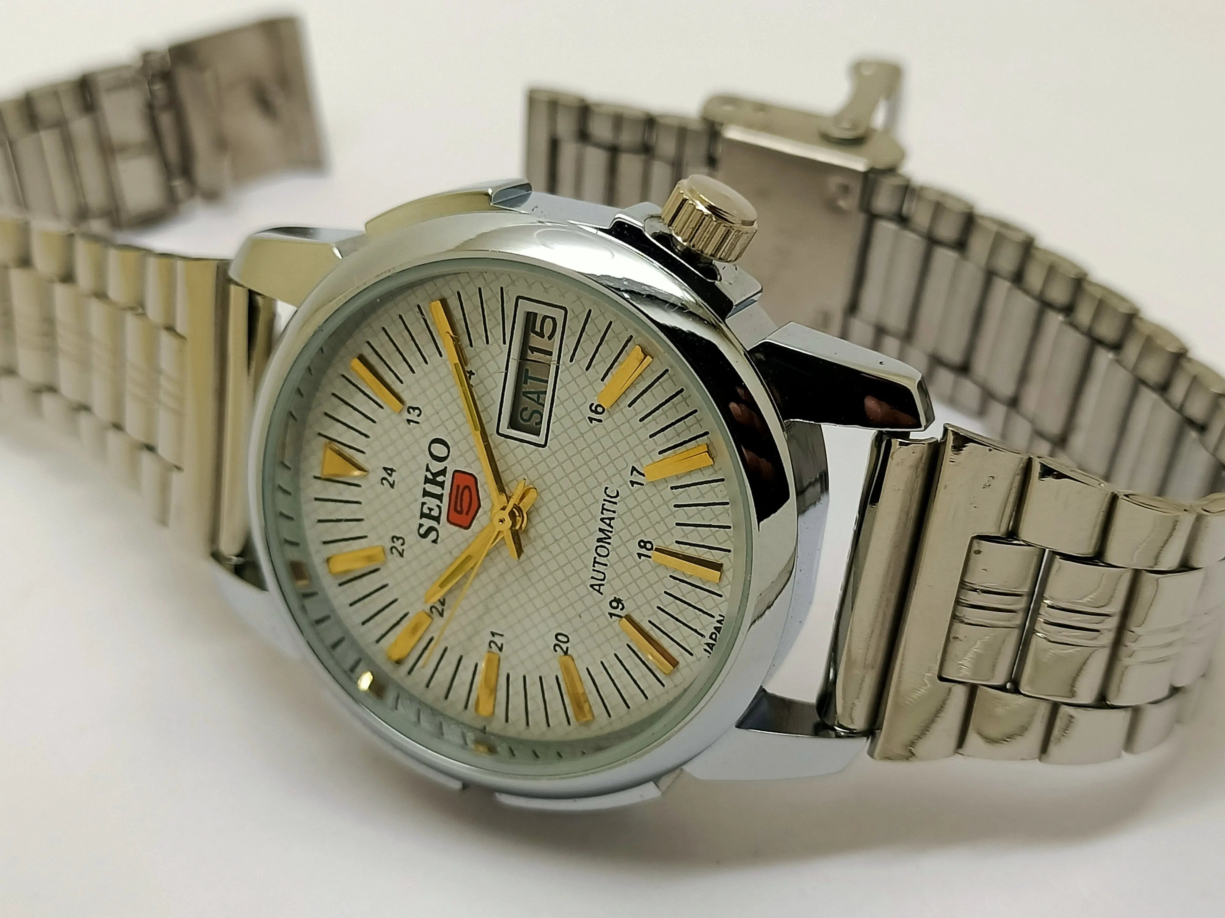 Seiko 5 Black Dial Automatic Vintage Watch National Watches
