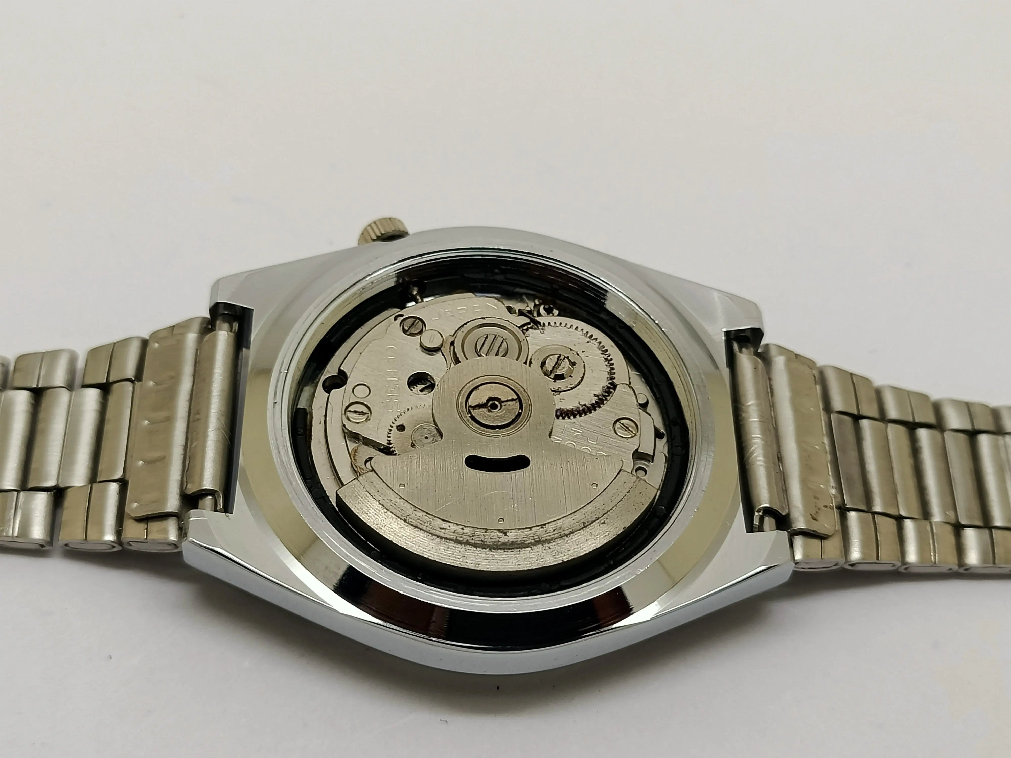 VINTAGE REFURBISHED SEIKO 5 AUTOMATIC JAPAN MENS DAY DATE WATCH - National Watches