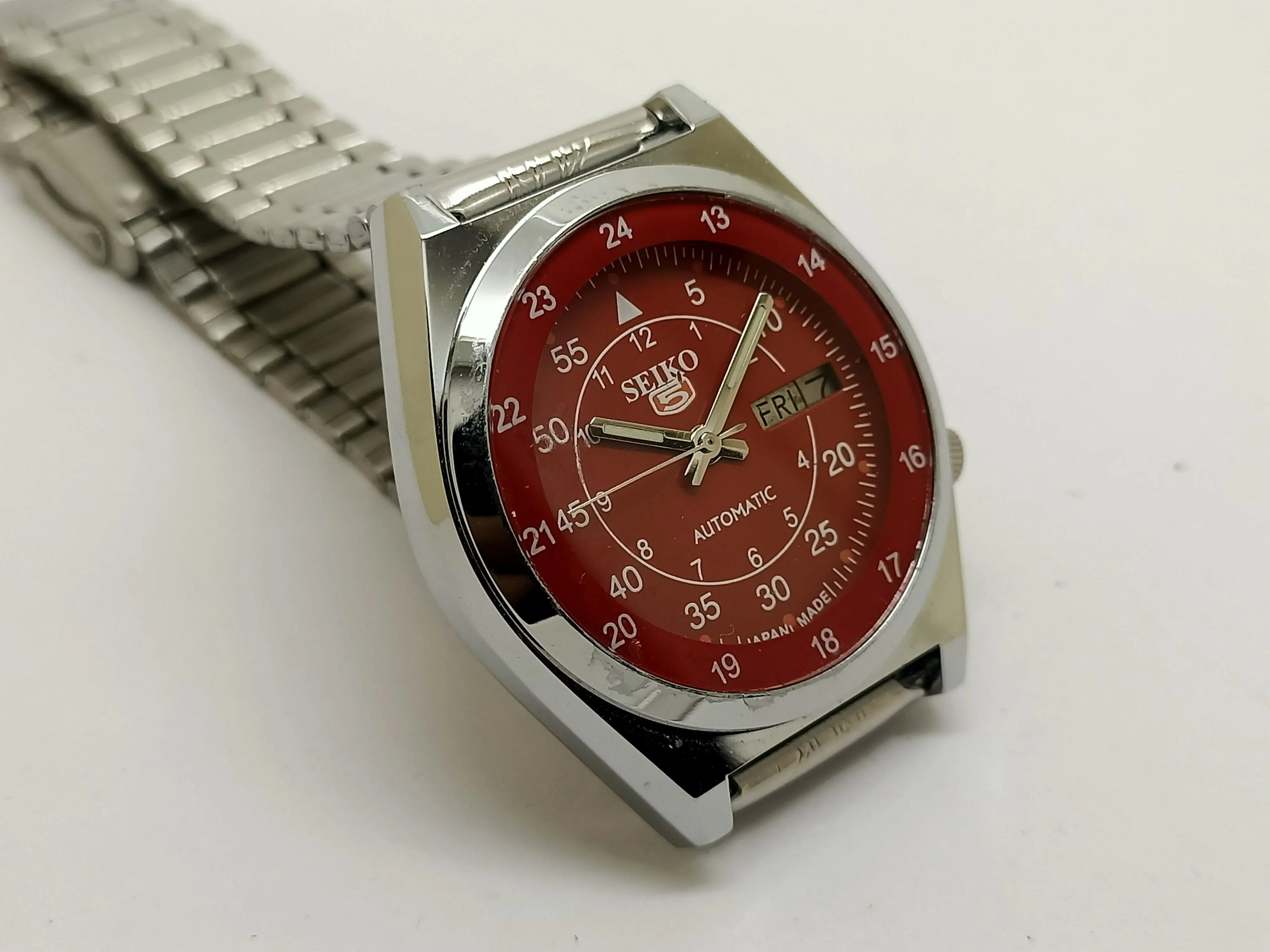 VINTAGE REFURBISHED SEIKO 5 AUTOMATIC JAPAN MENS DAY DATE WATCH - National Watches