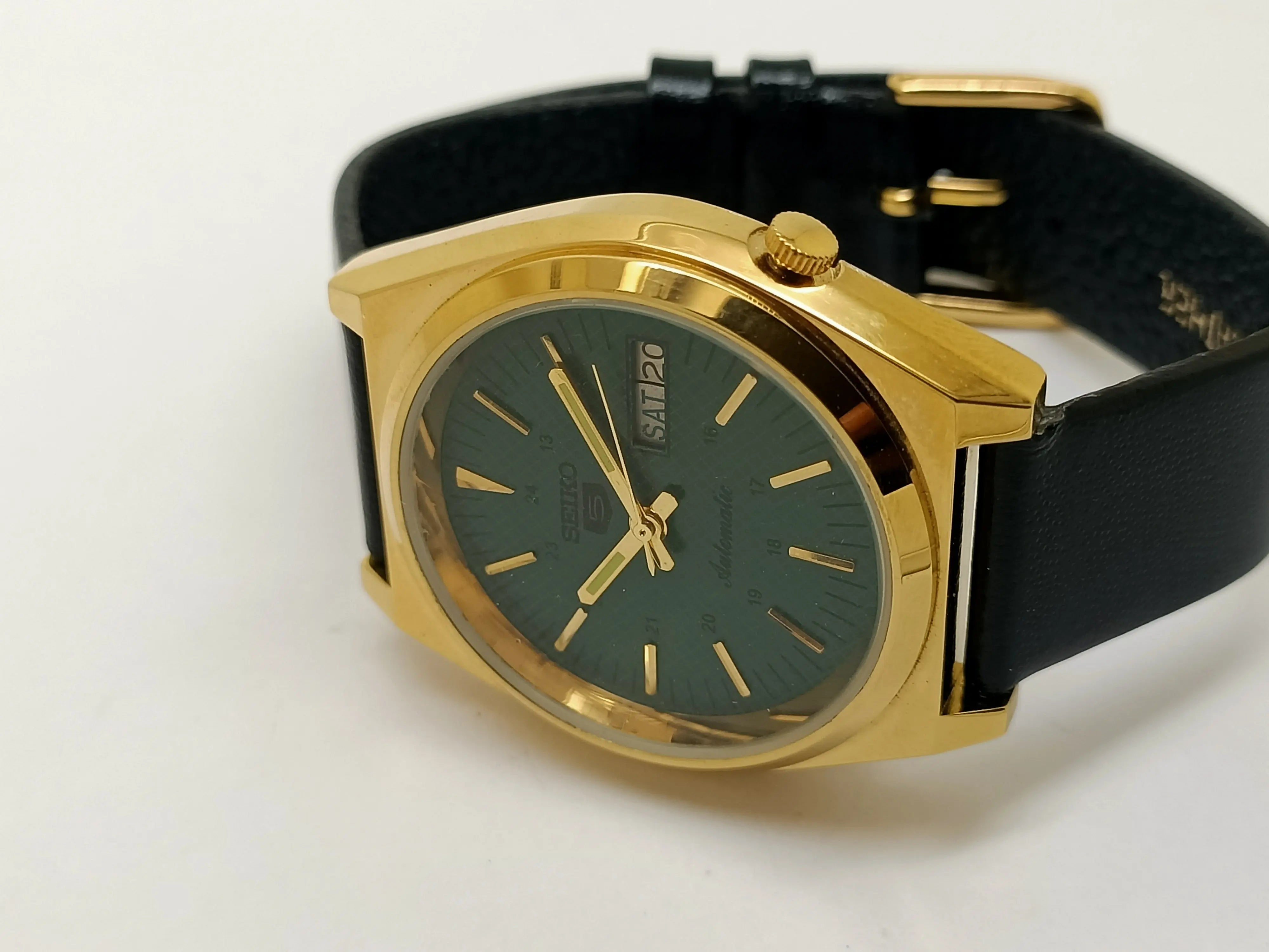 VINTAGE REFURBISHED SEIKO 5 AUTOMATIC JAPAN MENS DAY DATE WATCH - National Watches