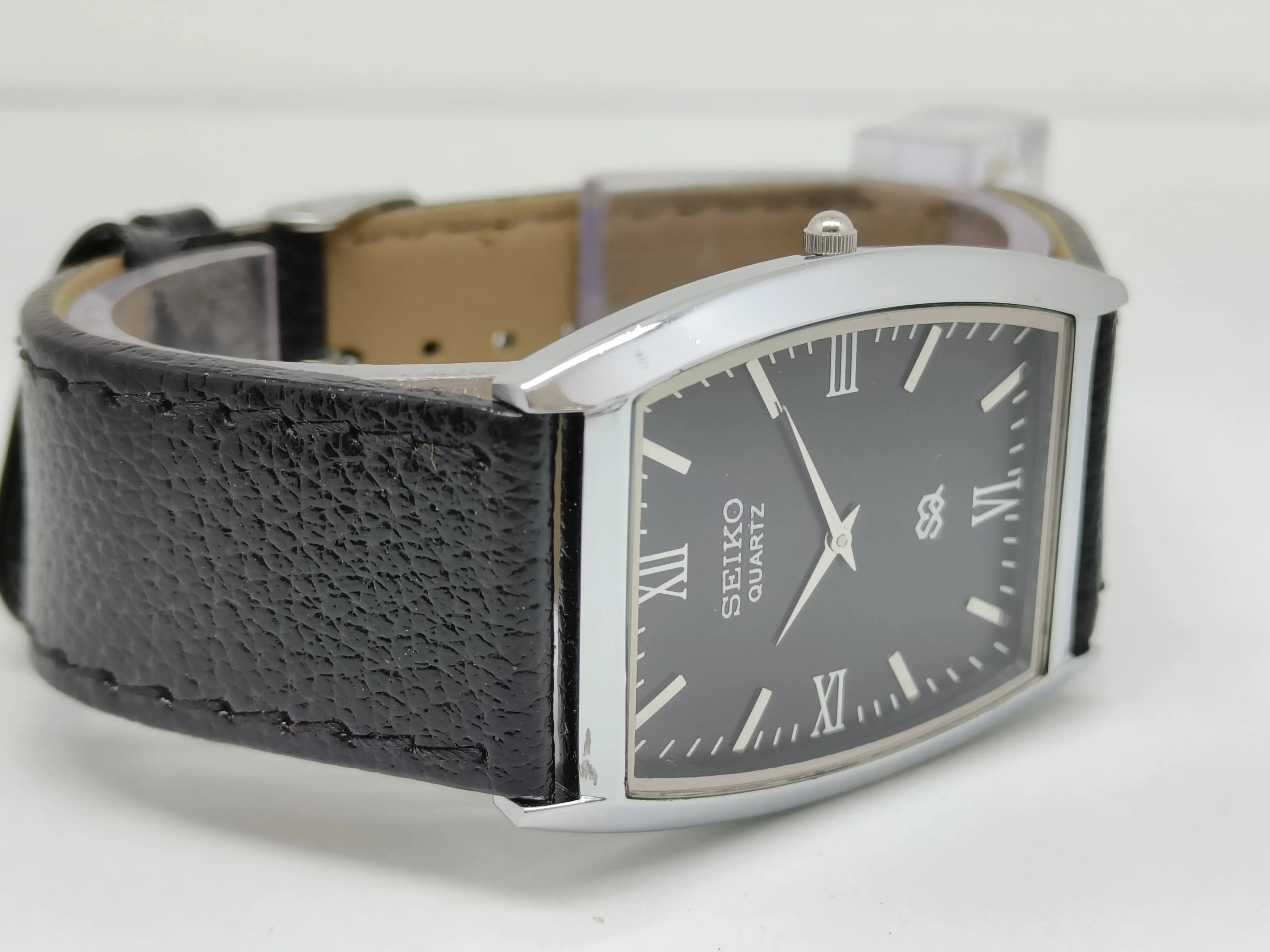 Seiko Silim Quartz Watch – Sleek, Durable & Stylish Timepiece for Men/Women - National Watches