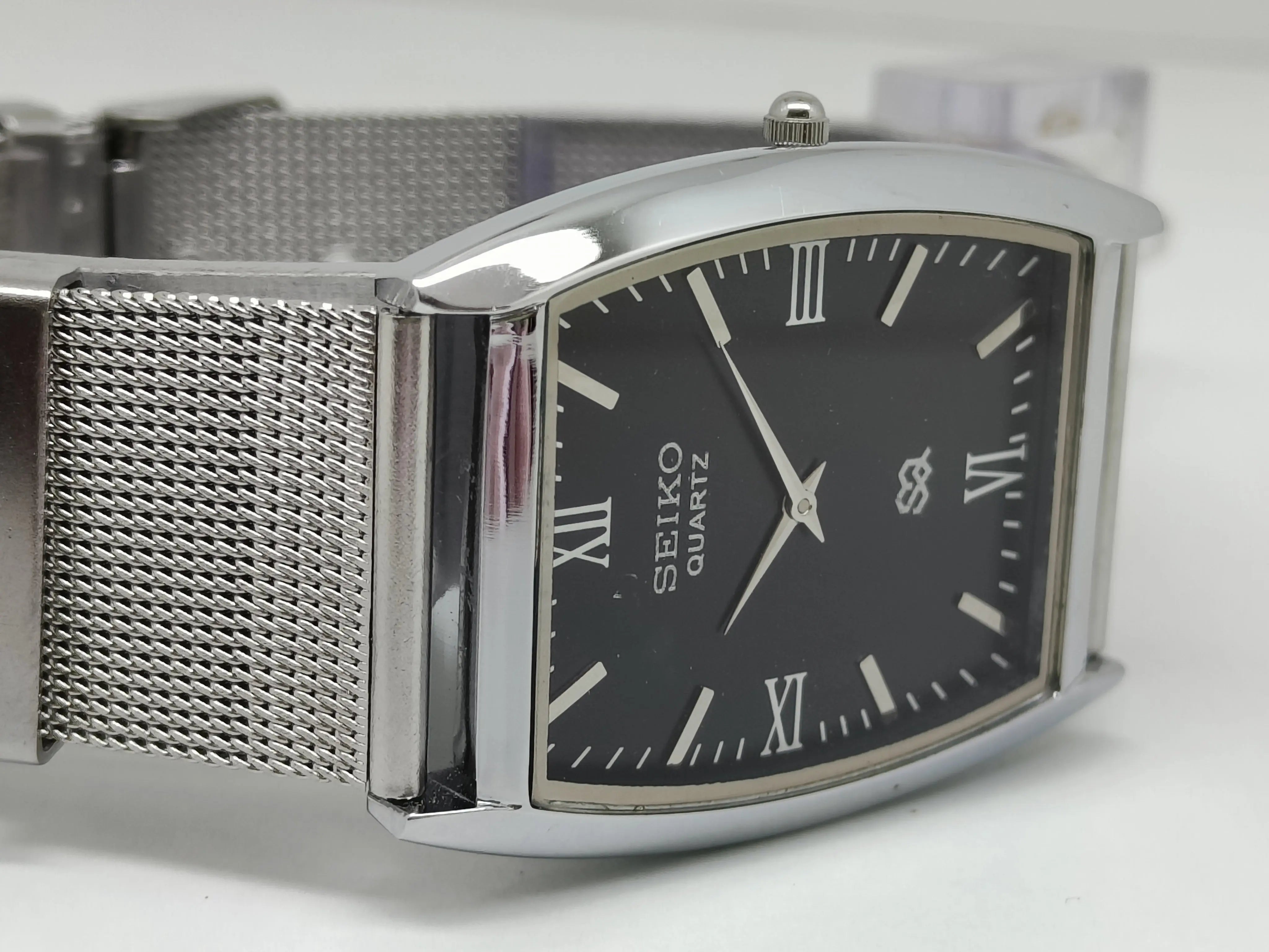 Seiko Silim Quartz Watch – Sleek, Durable & Stylish Timepiece for Men/Women - National Watches