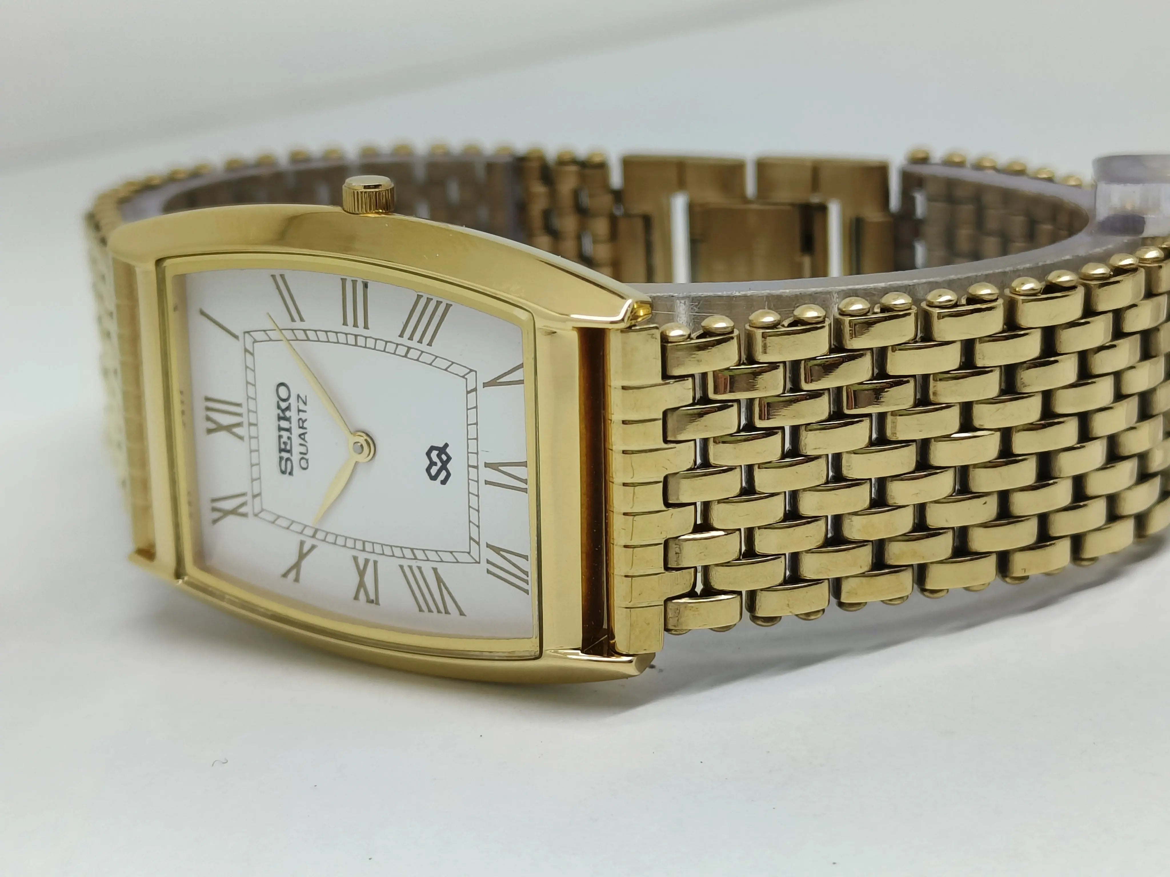 Seiko Silim Quartz Watch – Sleek, Durable & Stylish Timepiece for Men/Women - National Watches