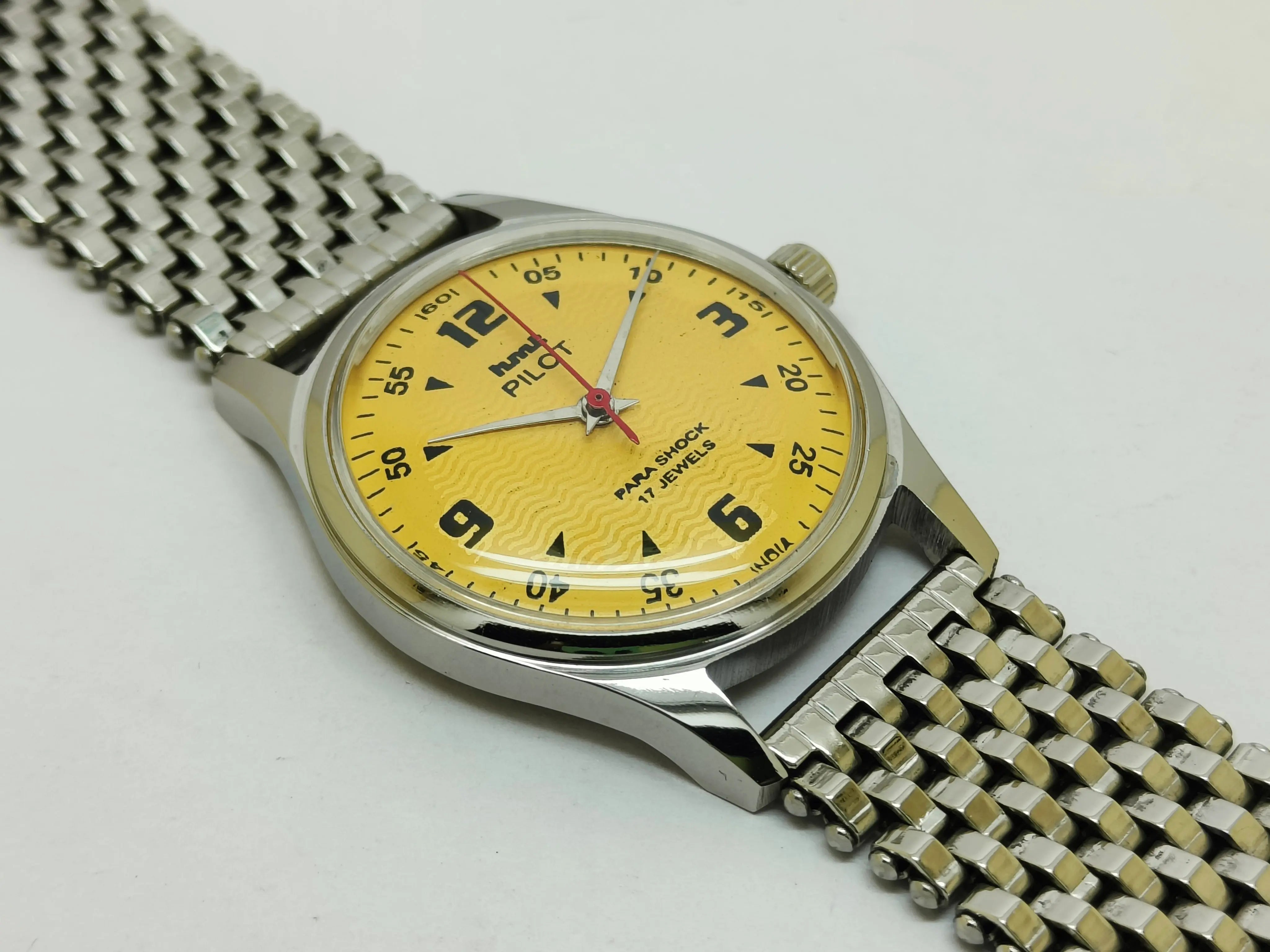 HMT Mechanical Vintage Watch – Refurbished Classic | Original Hand-Winding Timepiece National Watches