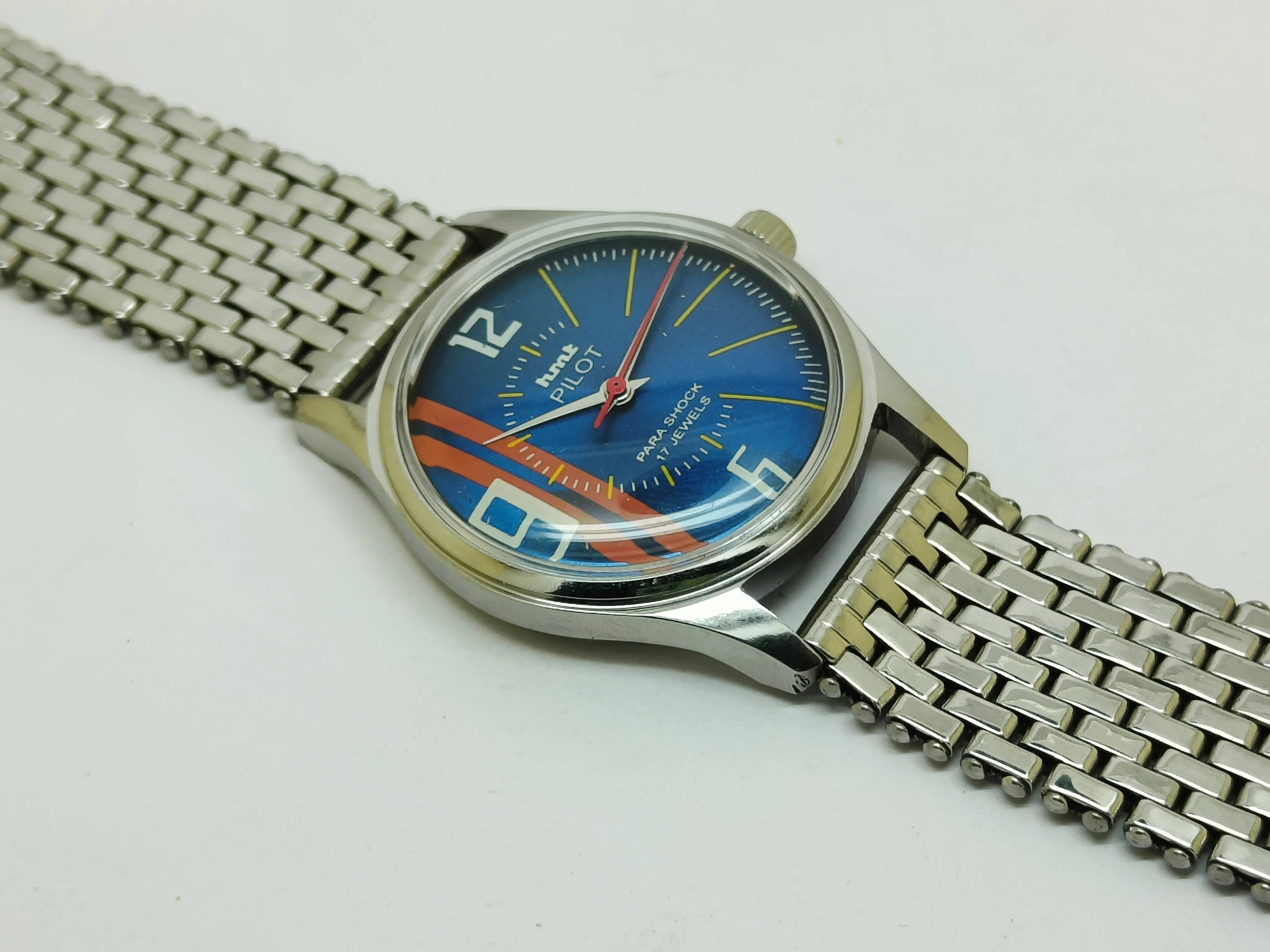 HMT Mechanical Vintage Watch – Refurbished Classic | Original Hand-Winding Timepiece National Watches
