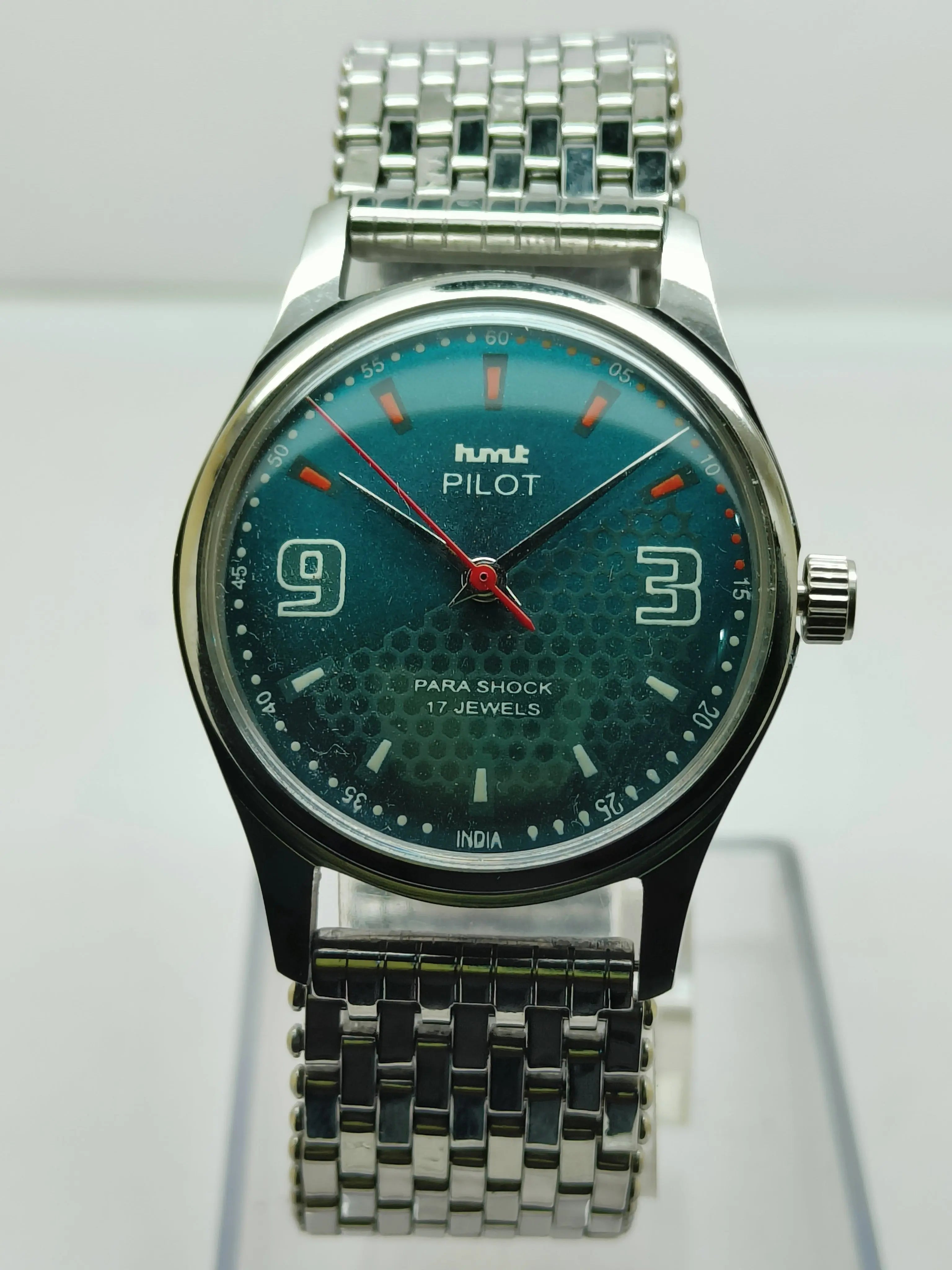 HMT Mechanical Vintage Watch – Refurbished Classic | Original Hand-Winding Timepiece National Watches