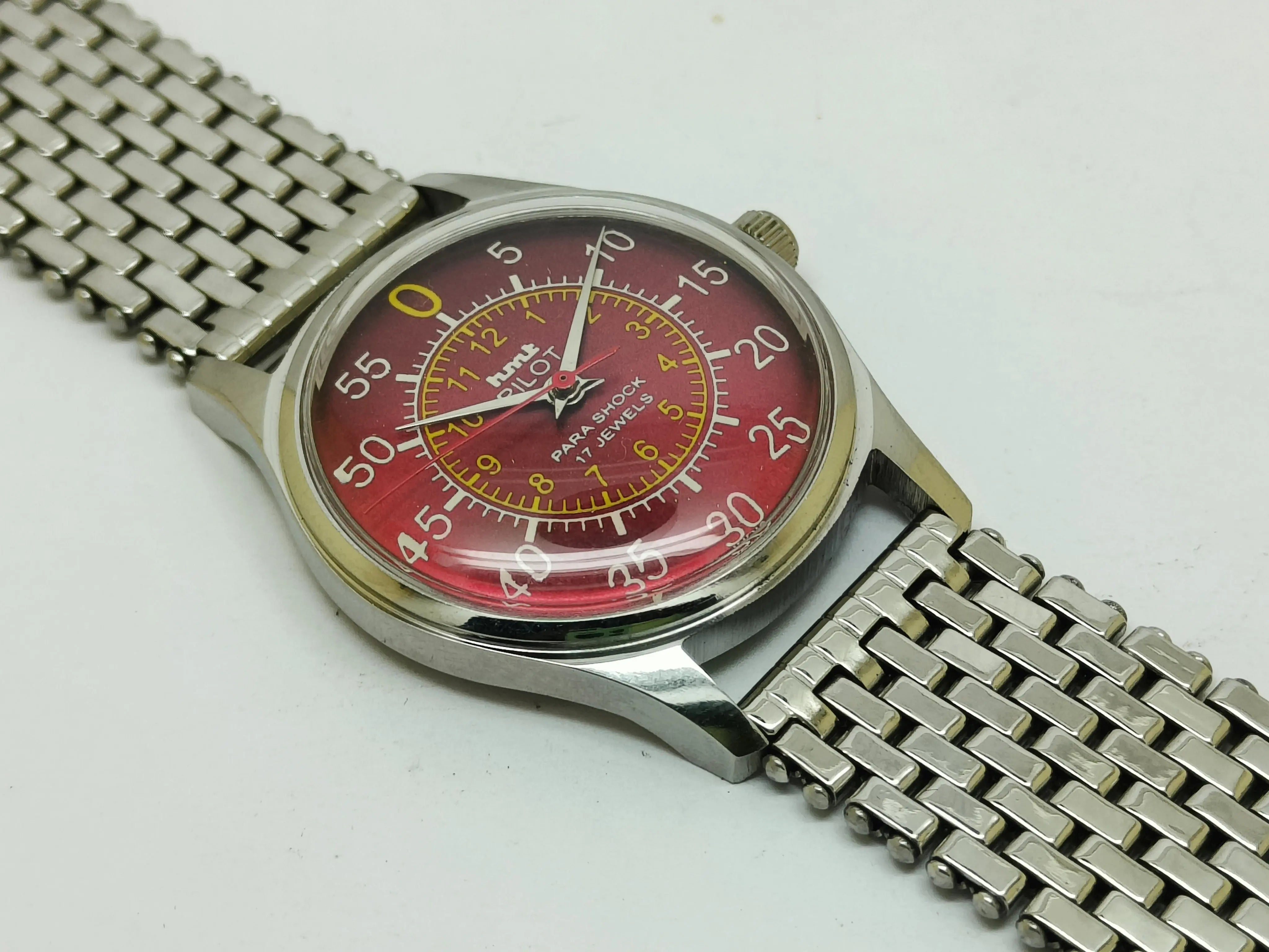 HMT Mechanical Vintage Watch – Refurbished Classic | Original Hand-Winding Timepiece National Watches