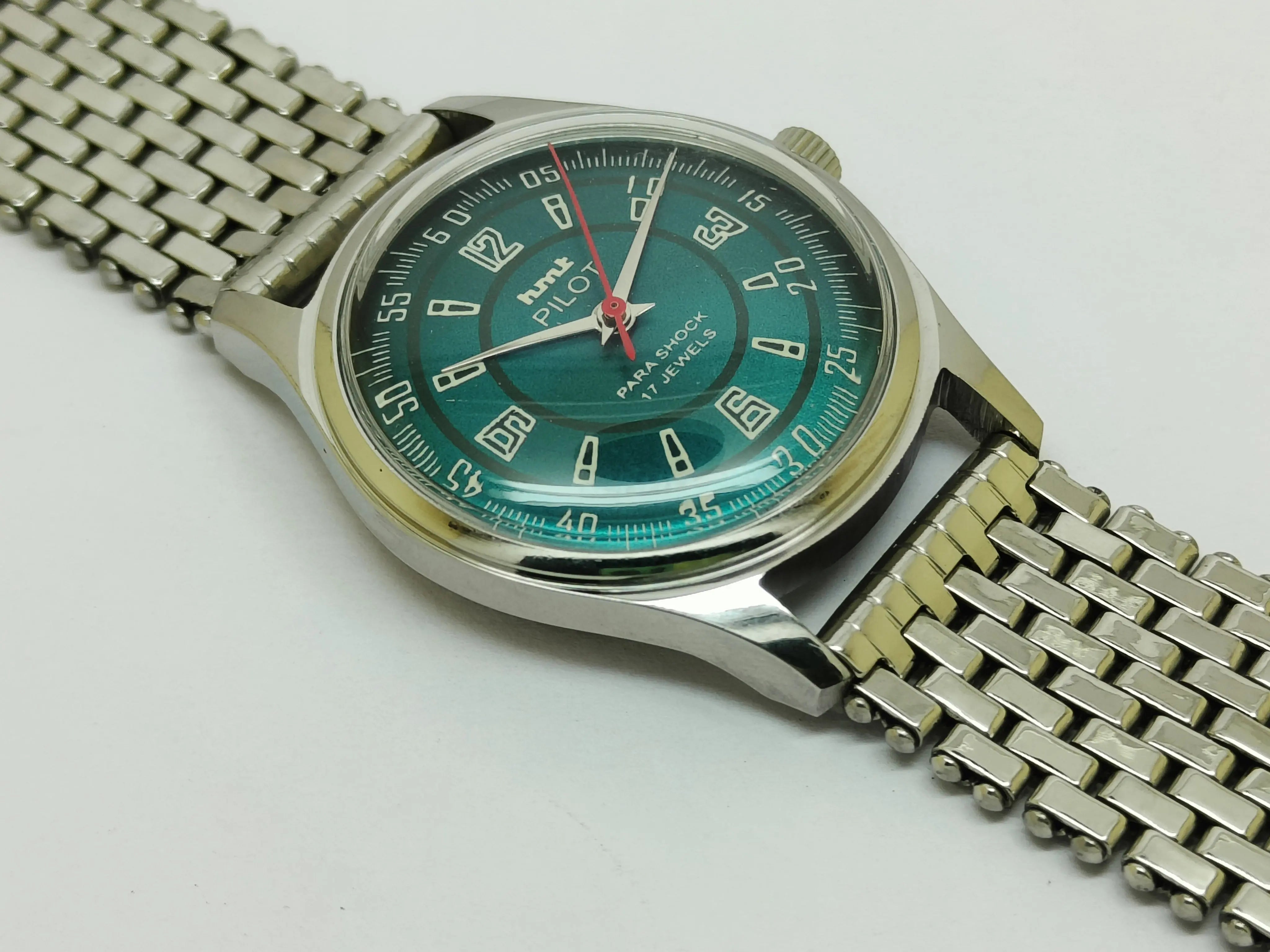 HMT Mechanical Vintage Watch – Refurbished Classic | Original Hand-Winding Timepiece National Watches