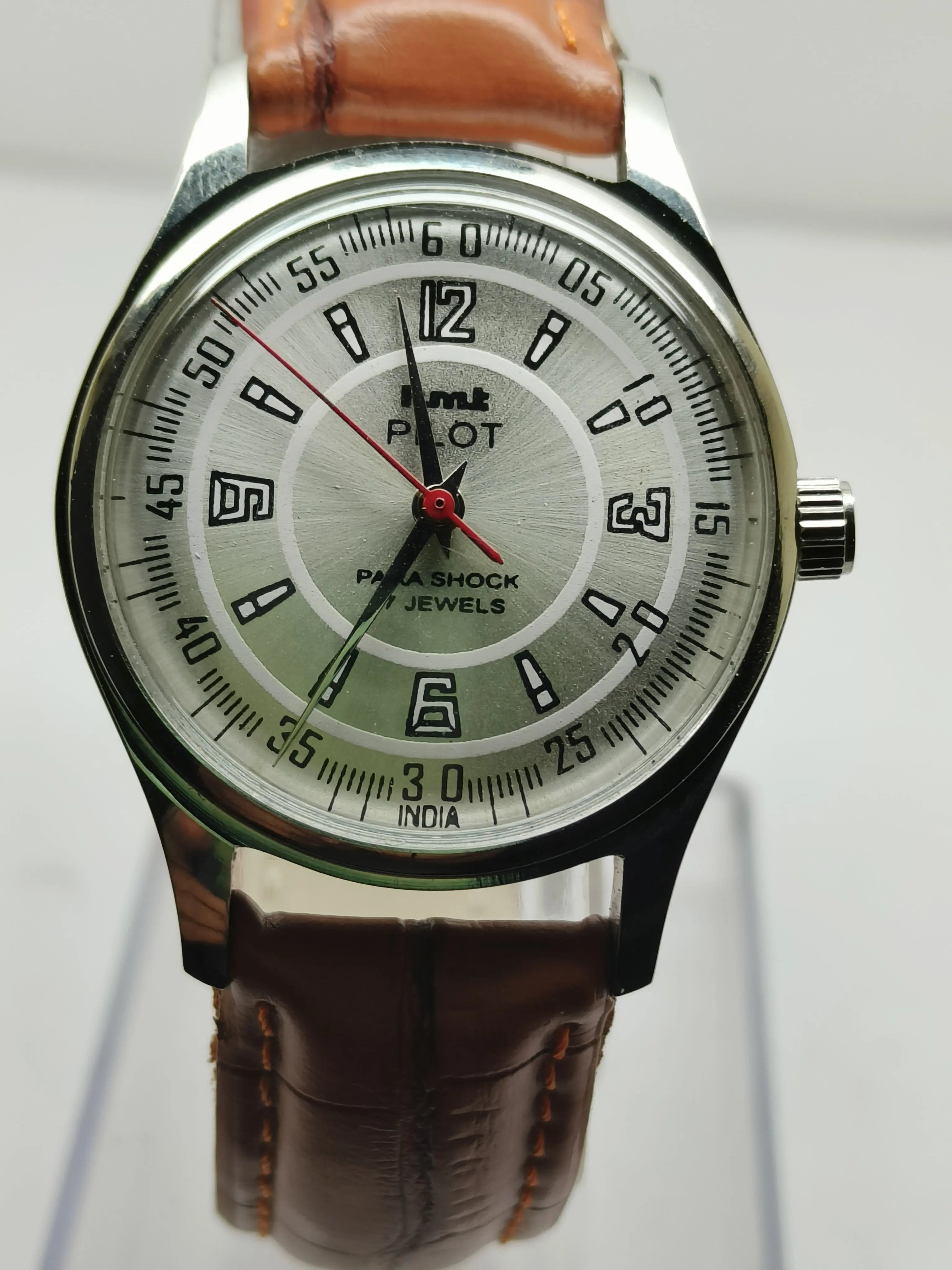 HMT Mechanical Vintage Watch – Refurbished Classic | Original Hand-Winding Timepiece National Watches