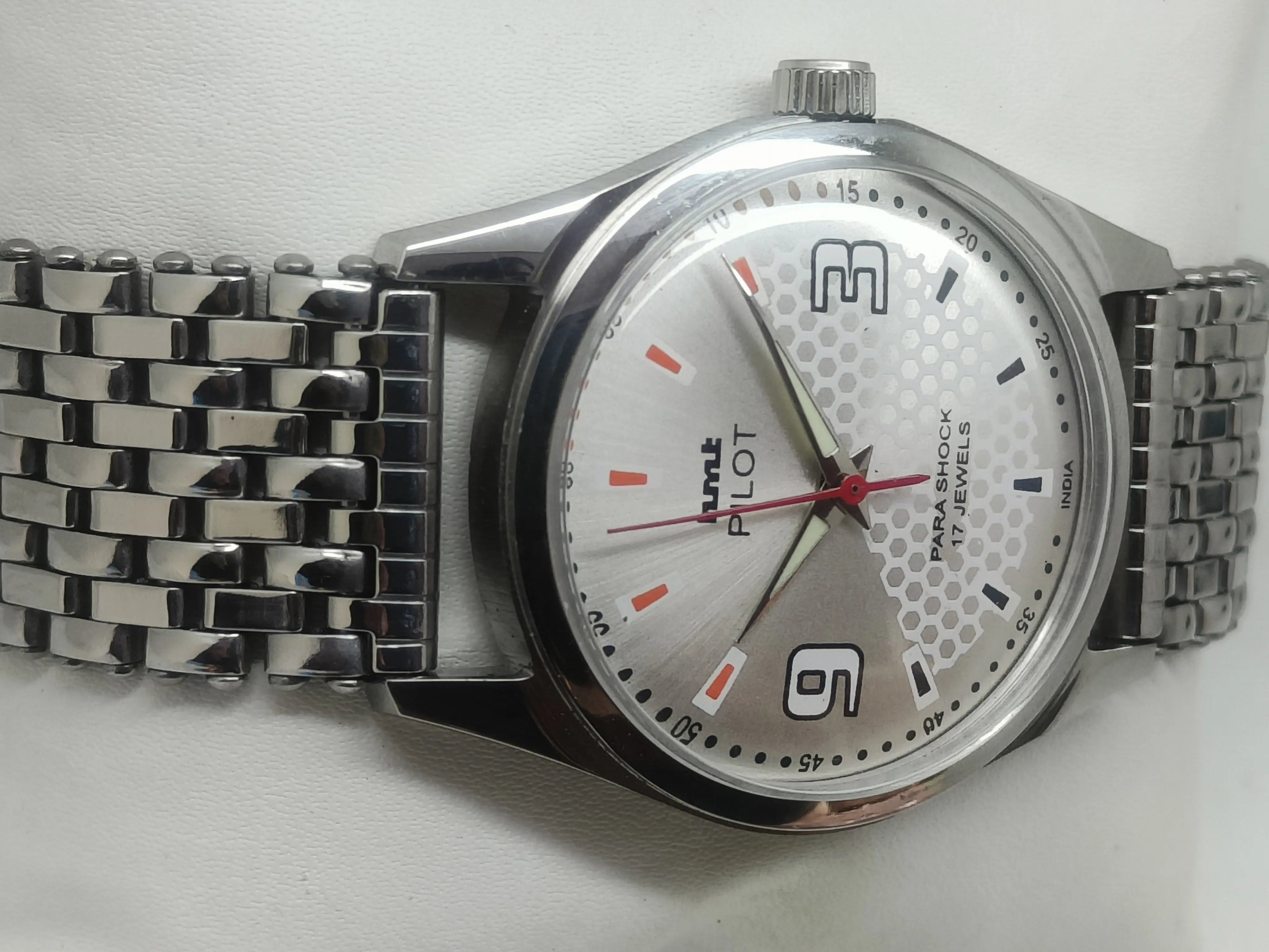 HMT Mechanical Vintage Watch – Refurbished Classic | Original Hand-Winding Timepiece National Watches