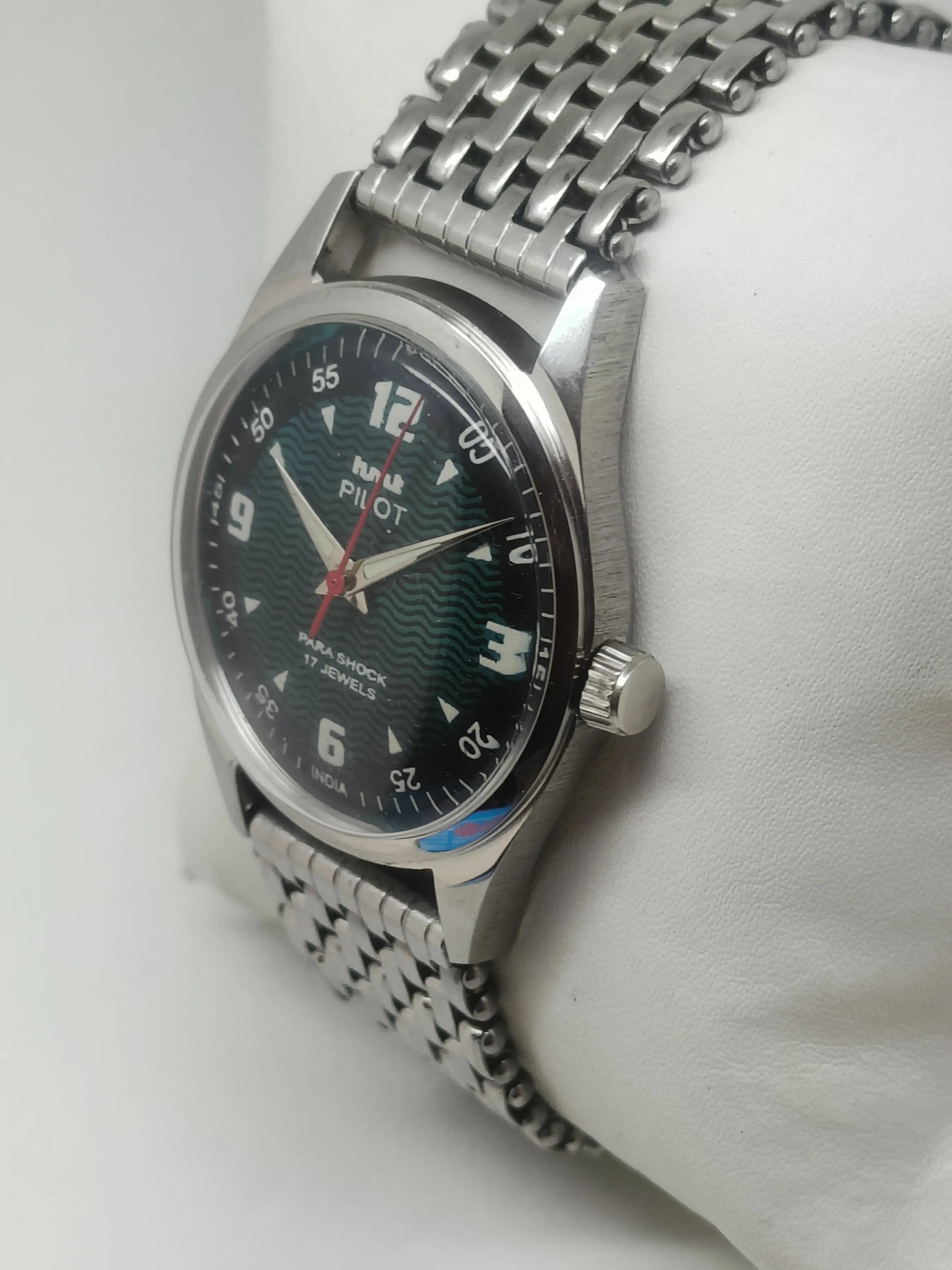 HMT Mechanical Vintage Watch – Refurbished Classic | Original Hand-Winding Timepiece National Watches