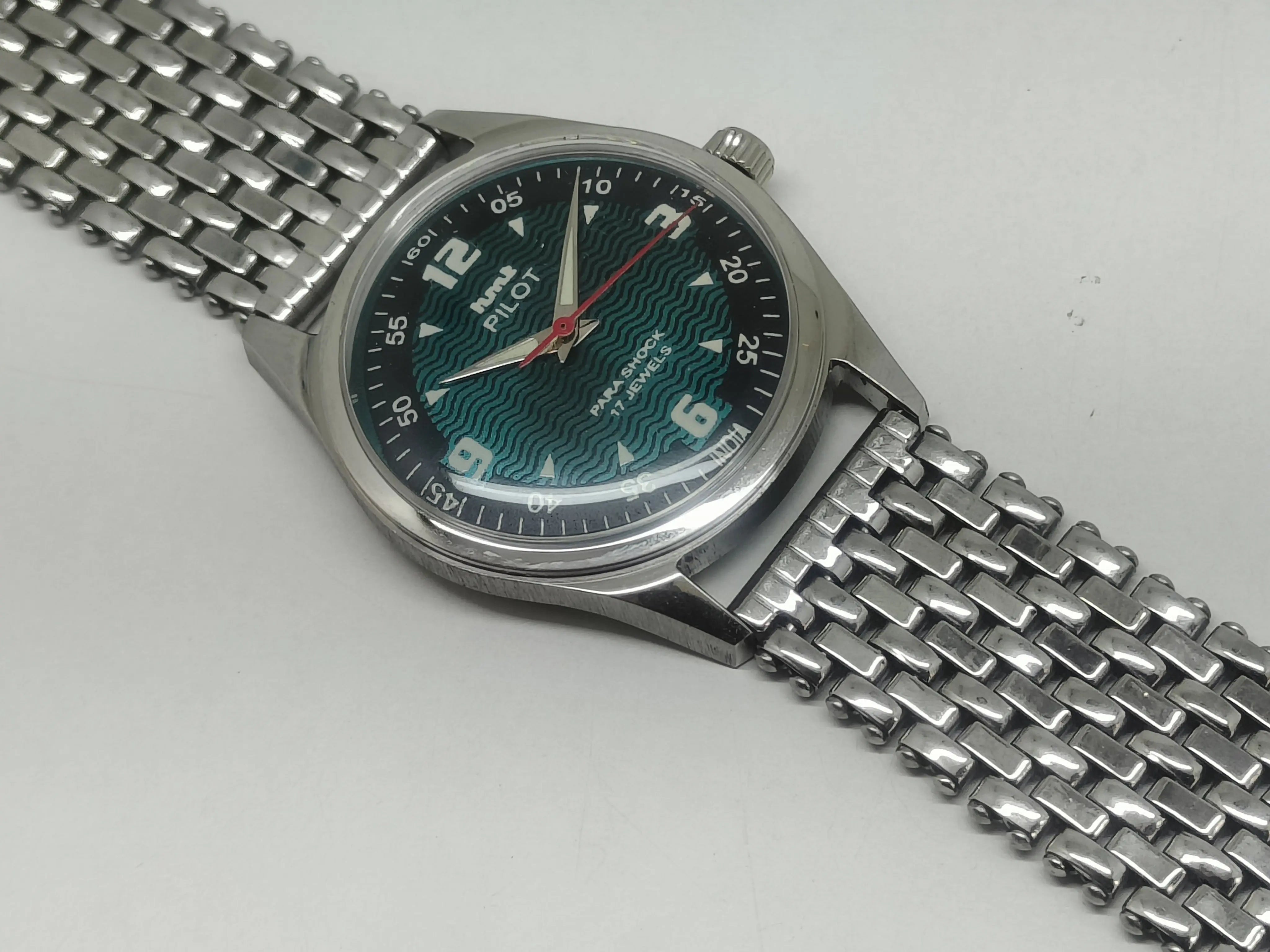 HMT Mechanical Vintage Watch – Refurbished Classic | Original Hand-Winding Timepiece National Watches