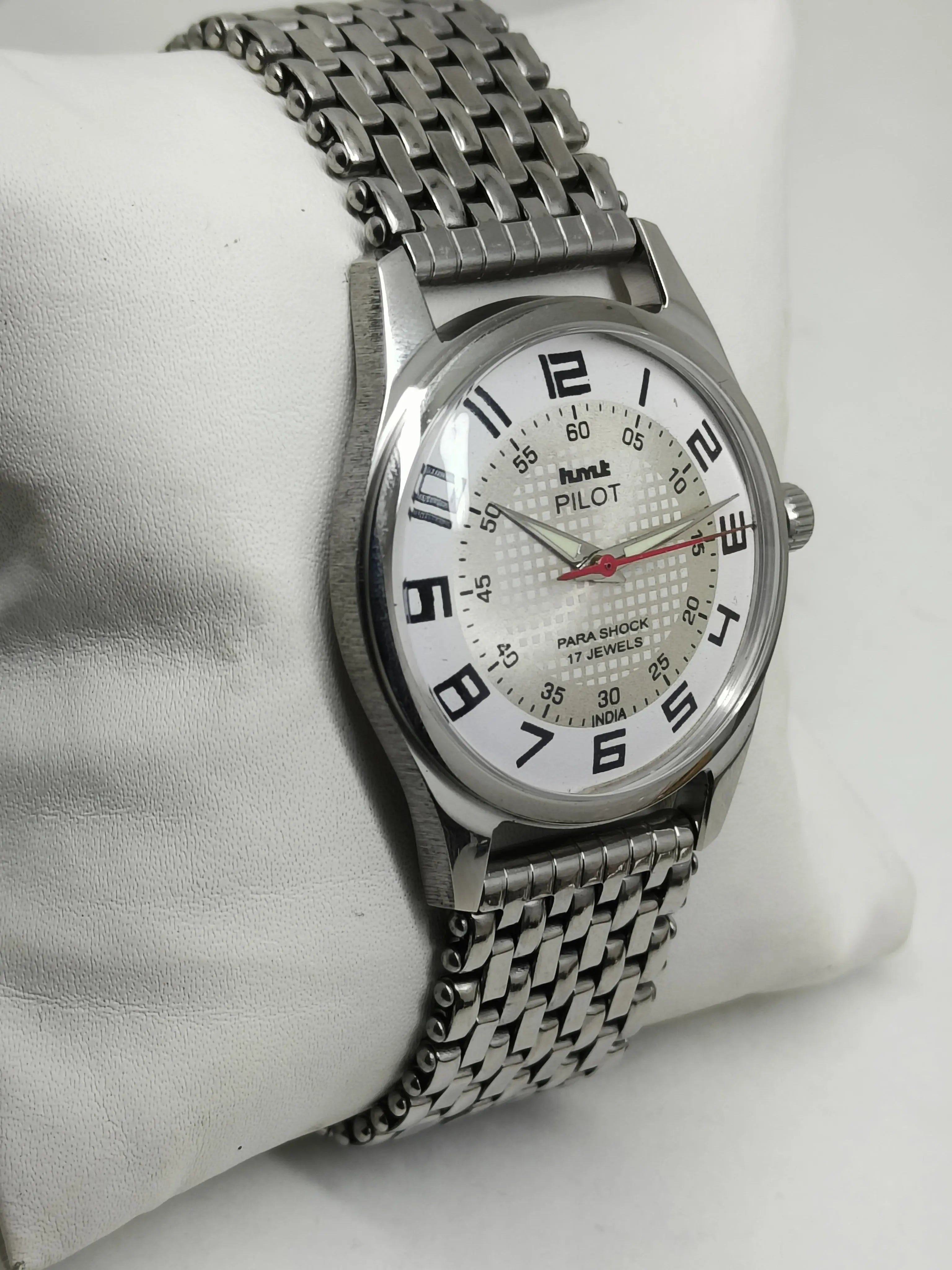 HMT Mechanical Vintage Watch – Refurbished Classic | Original Hand-Winding Timepiece National Watches