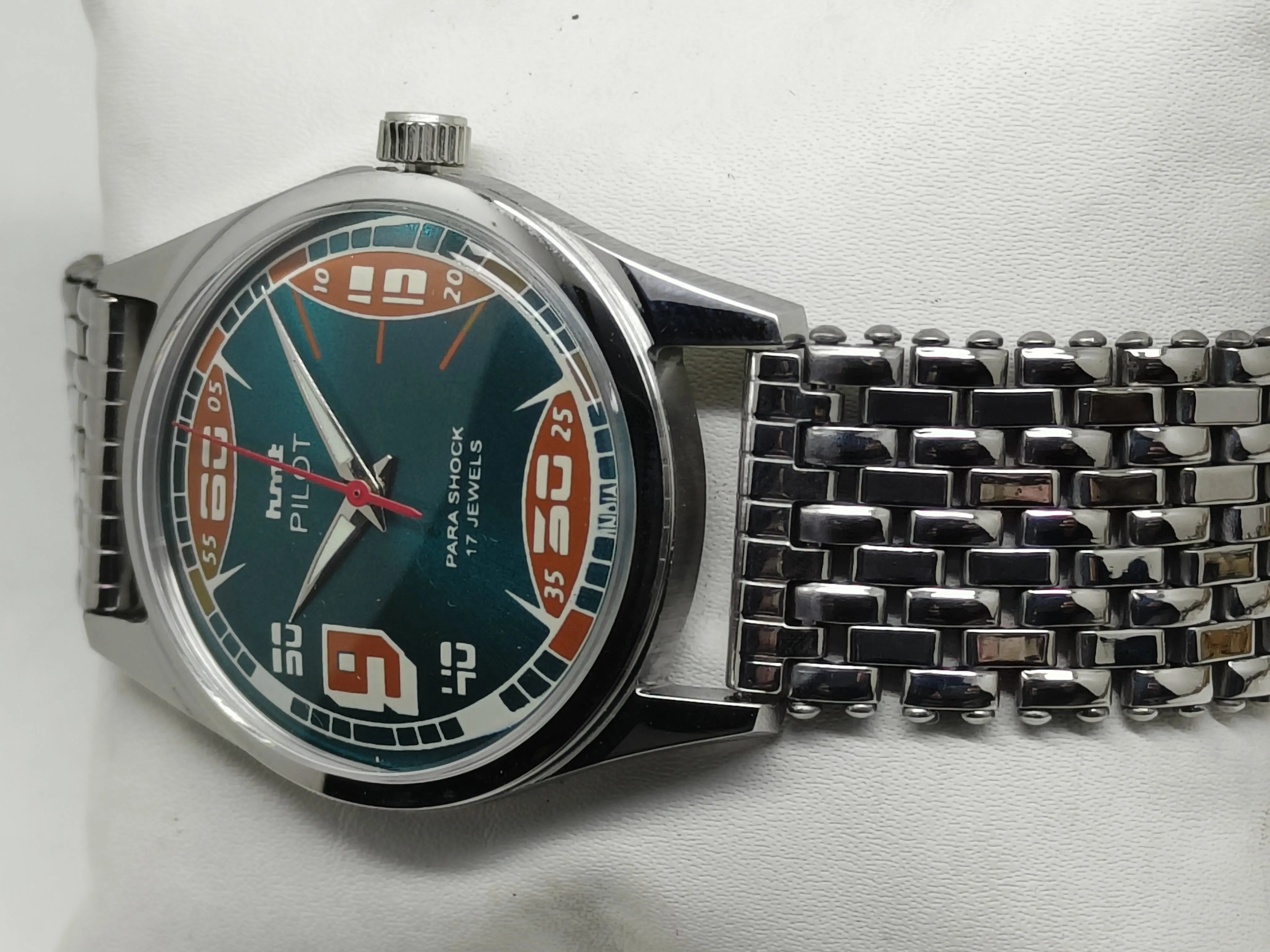 HMT Mechanical Vintage Watch – Refurbished Classic | Original Hand-Winding Timepiece National Watches