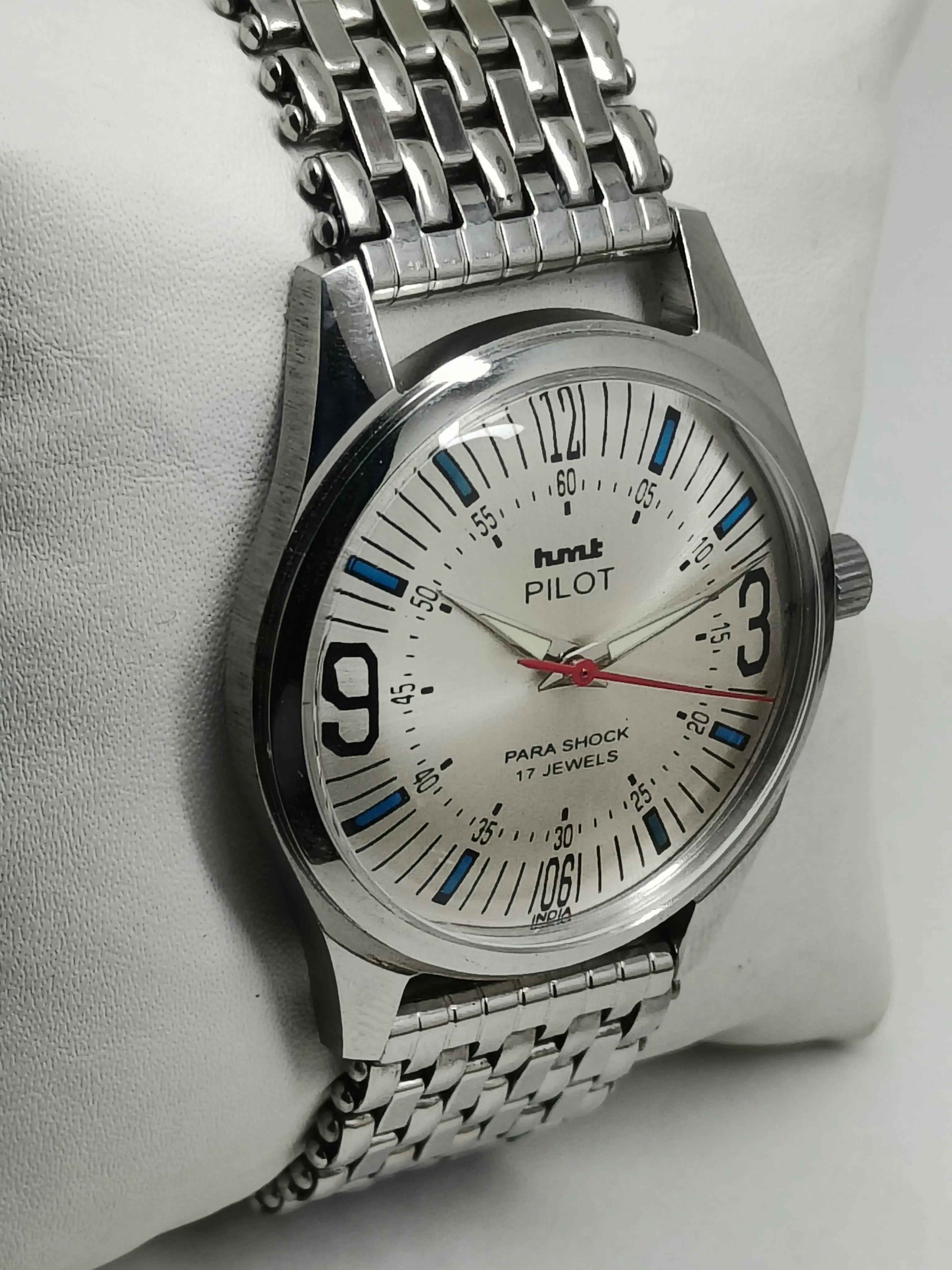 HMT Mechanical Vintage Watch – Refurbished Classic | Original Hand-Winding Timepiece National Watches