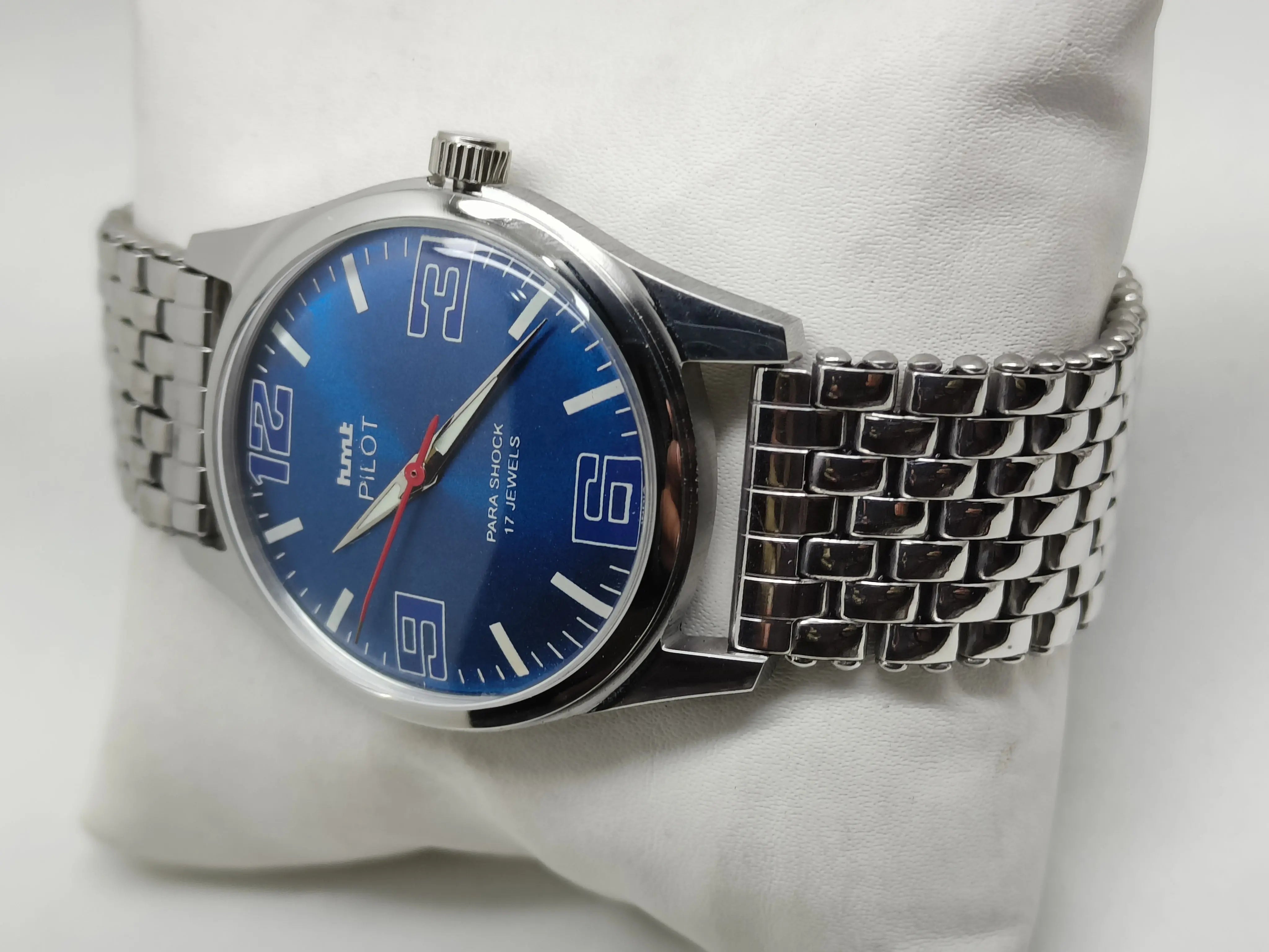 HMT Mechanical Vintage Watch – Refurbished Classic | Original Hand-Winding Timepiece National Watches