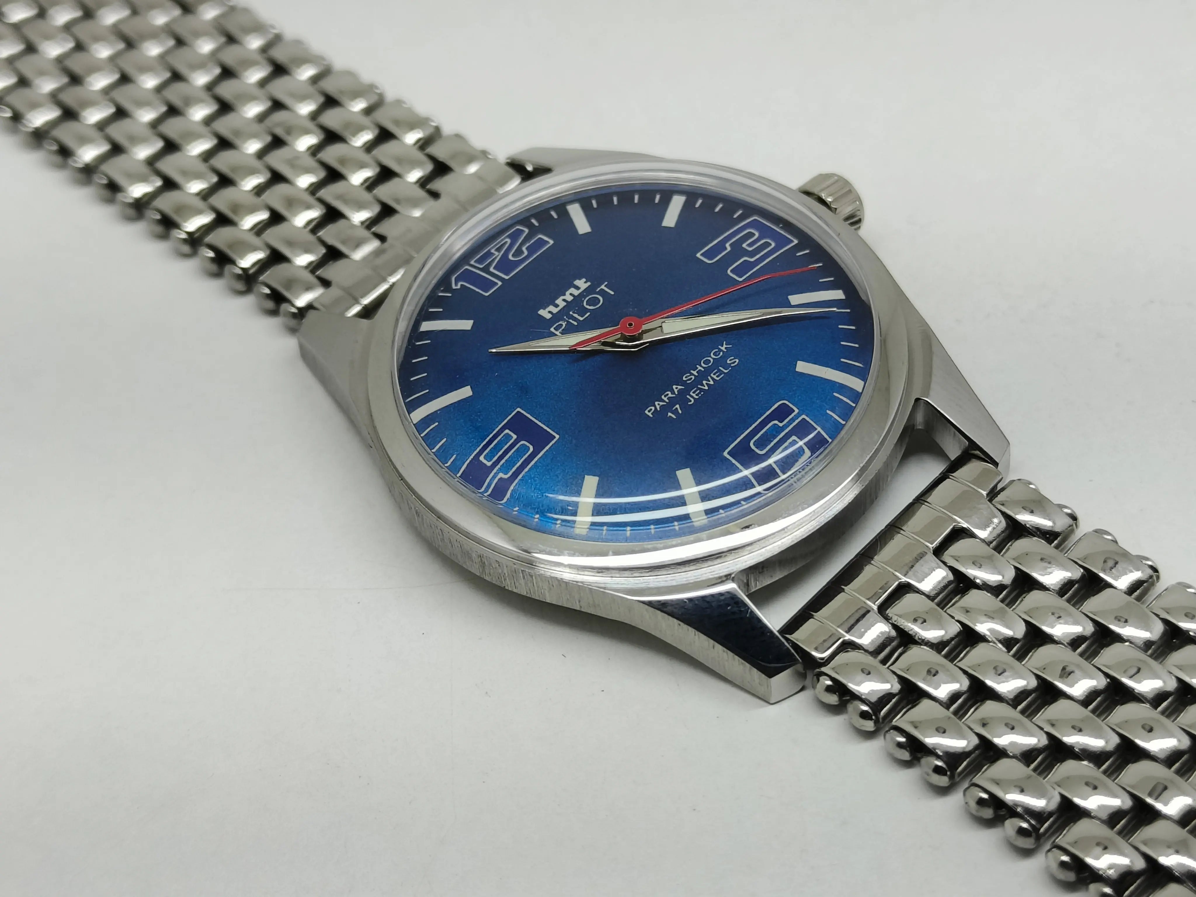 HMT Mechanical Vintage Watch – Refurbished Classic | Original Hand-Winding Timepiece National Watches