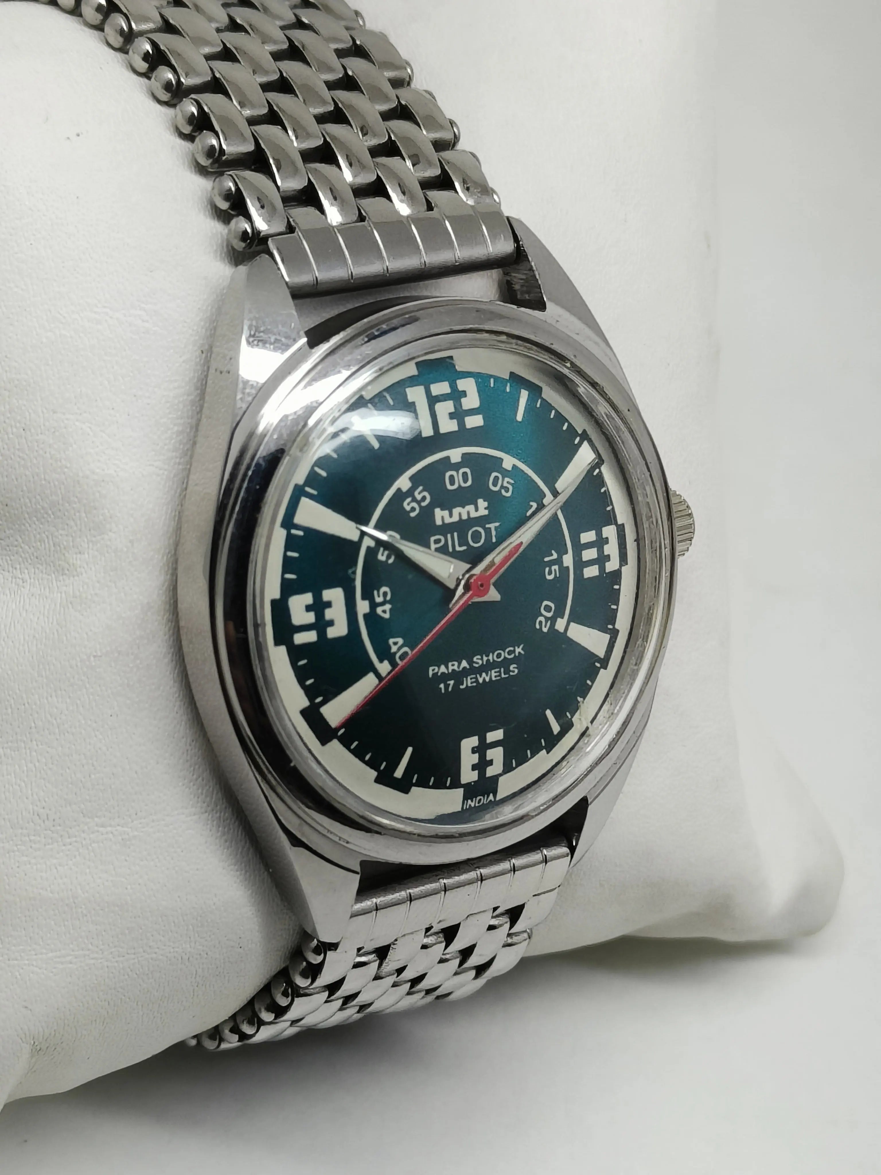 HMT Mechanical Vintage Watch – Refurbished Classic | Original Hand-Winding Timepiece National Watches