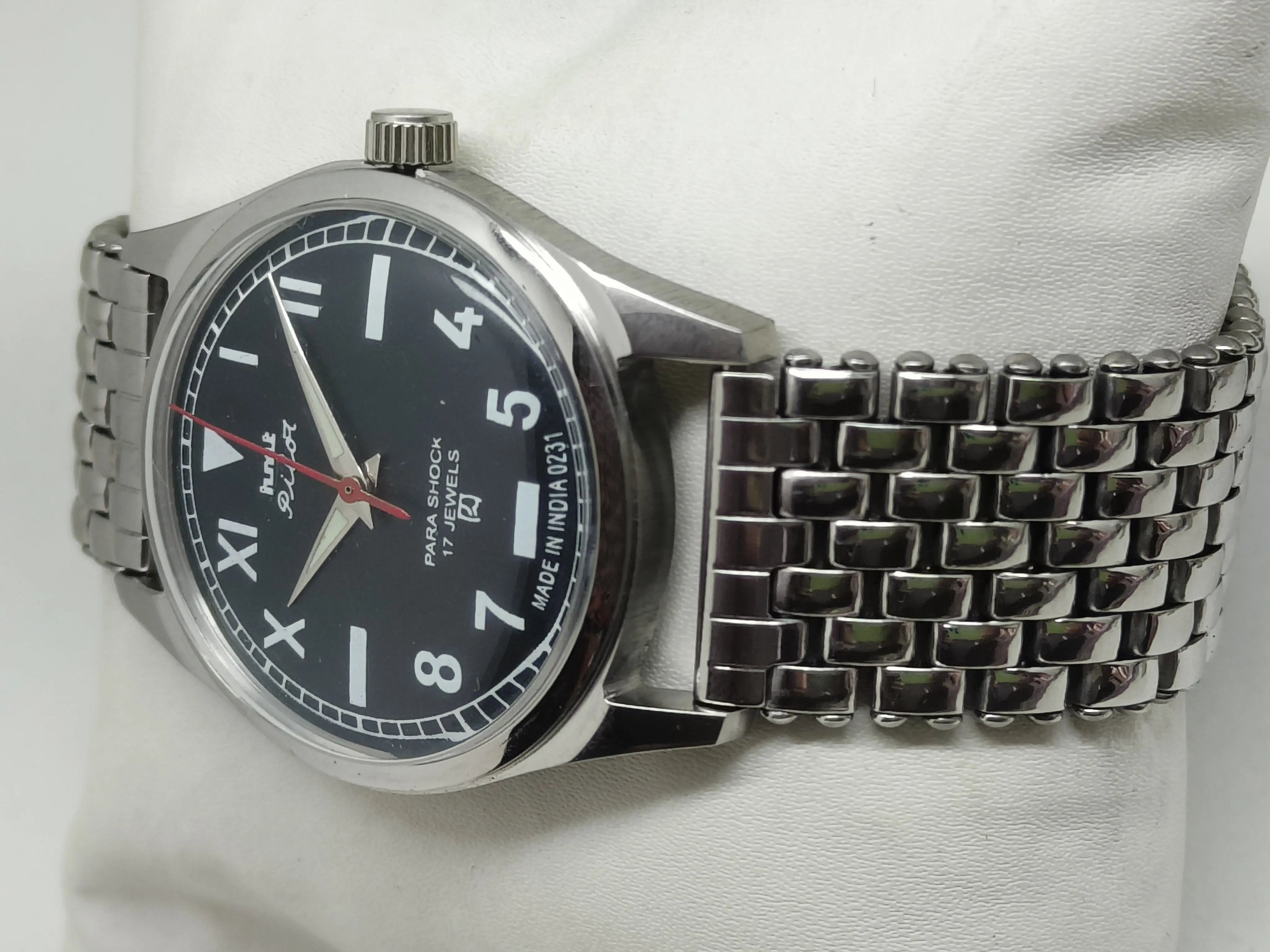 HMT Mechanical Vintage Watch – Refurbished Classic | Original Hand-Winding Timepiece National Watches