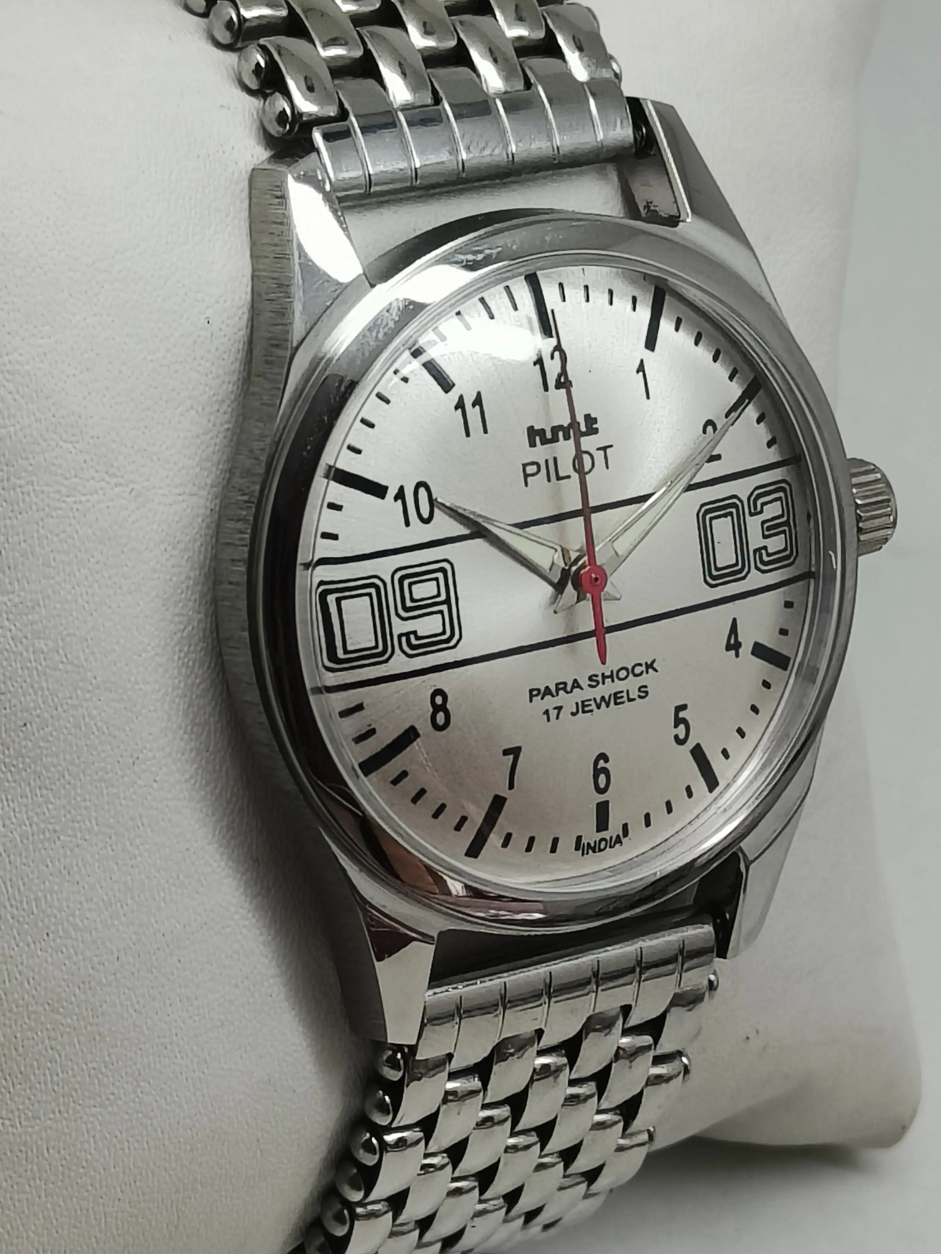 HMT Mechanical Vintage Watch – Refurbished Classic | Original Hand-Winding Timepiece National Watches