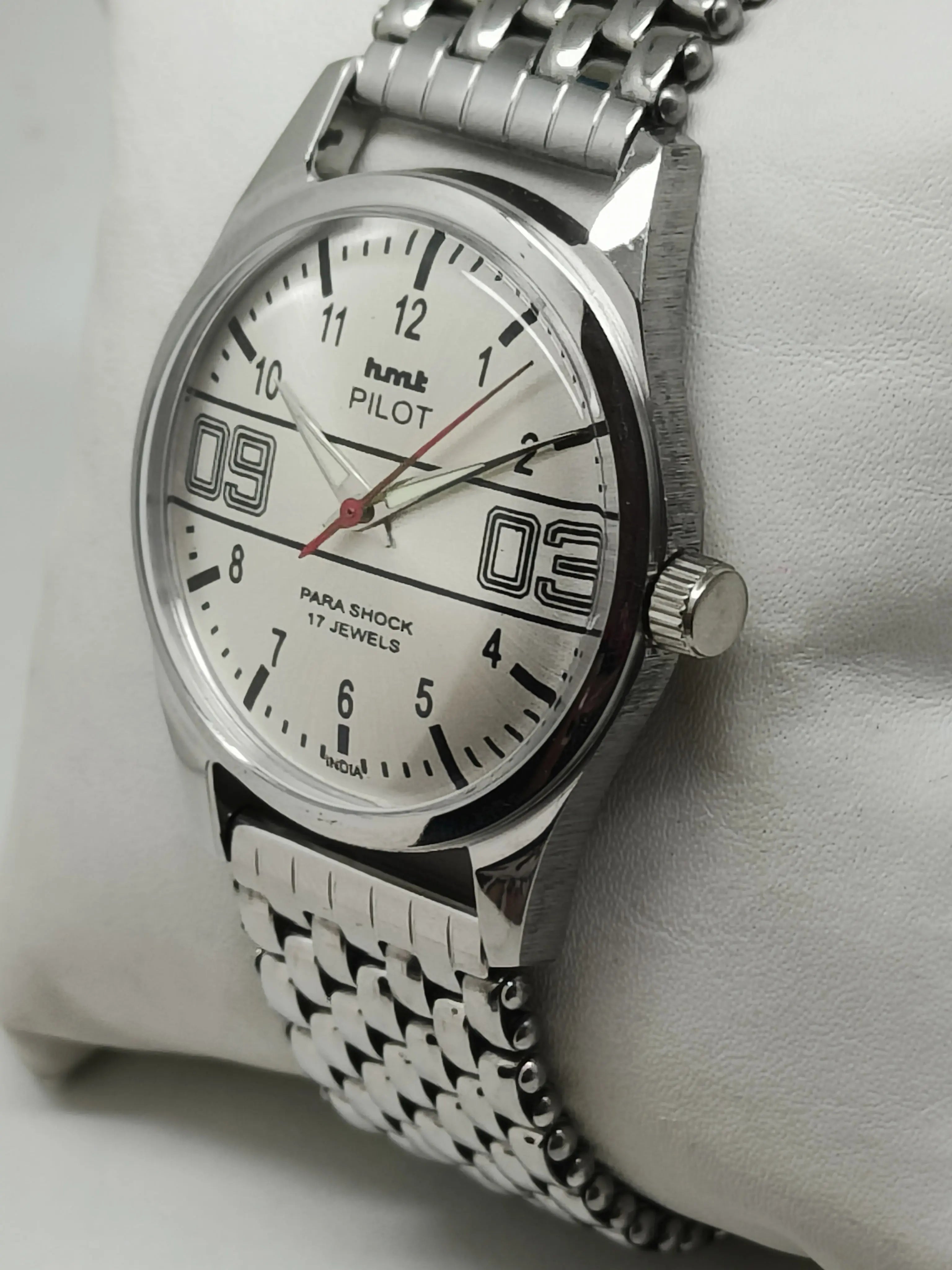 HMT Mechanical Vintage Watch – Refurbished Classic | Original Hand-Winding Timepiece National Watches