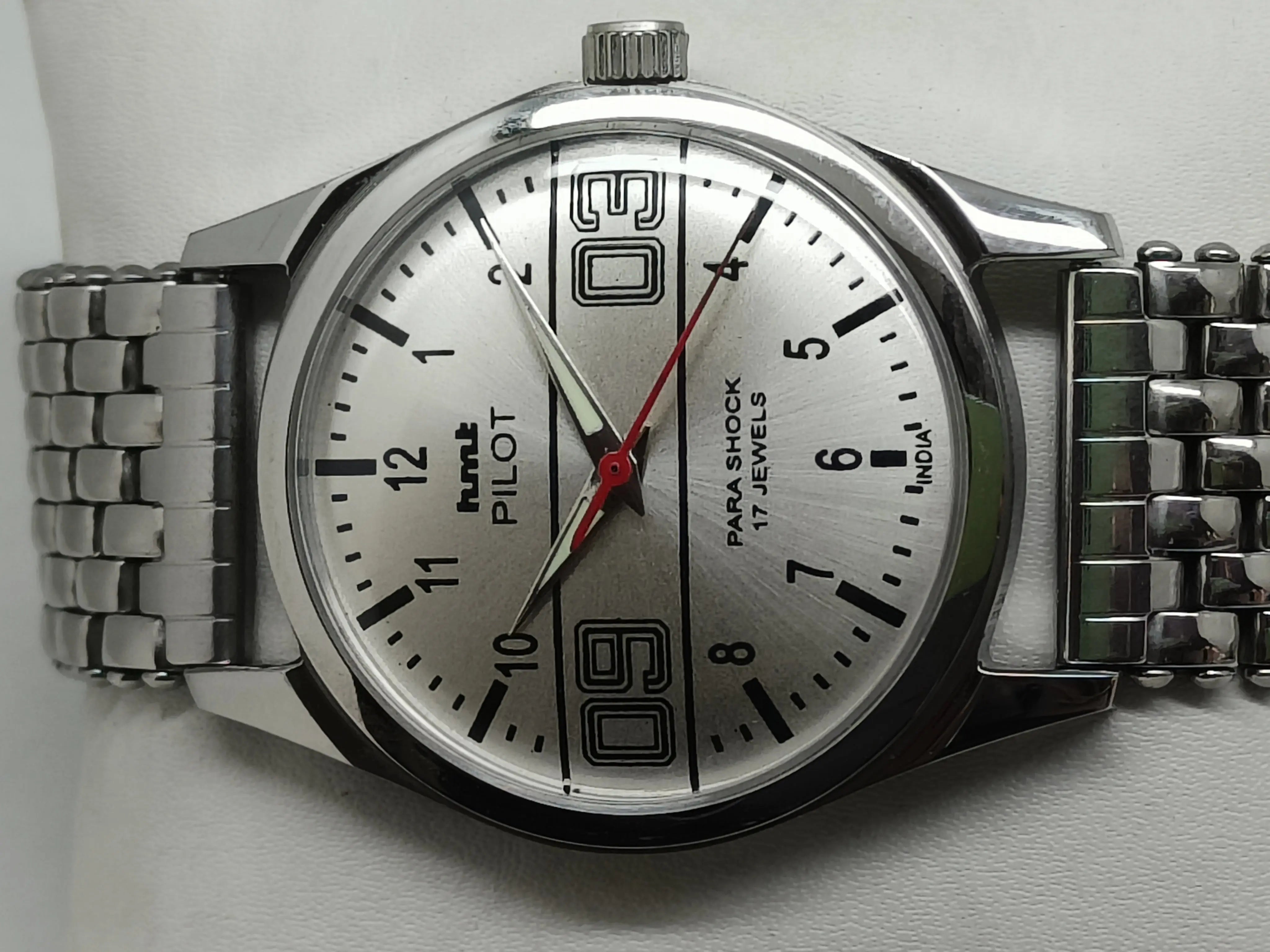 HMT Mechanical Vintage Watch – Refurbished Classic | Original Hand-Winding Timepiece National Watches