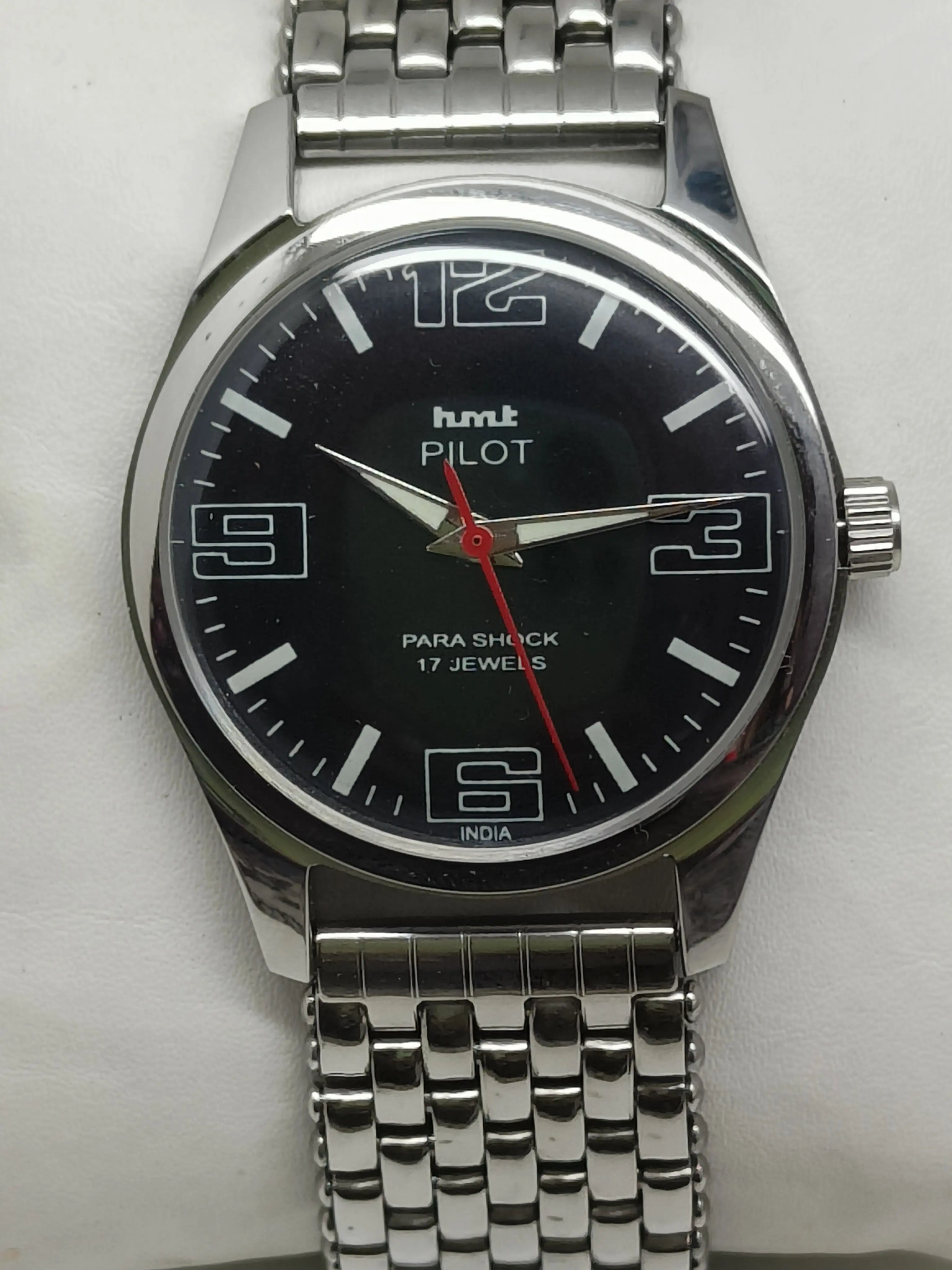 HMT Mechanical Vintage Watch – Refurbished Classic | Original Hand-Winding Timepiece National Watches