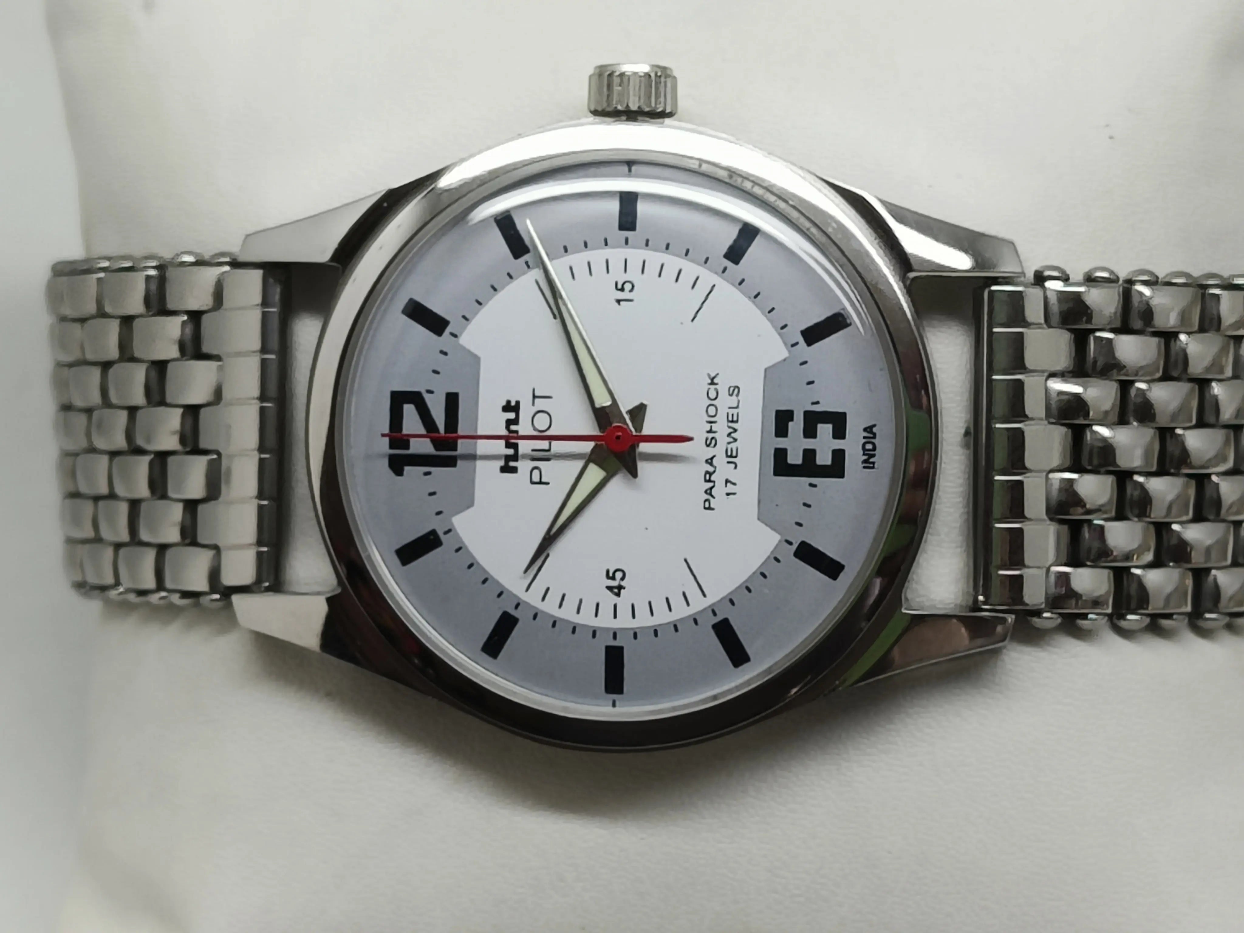 HMT Mechanical Vintage Watch – Refurbished Classic | Original Hand-Winding Timepiece National Watches