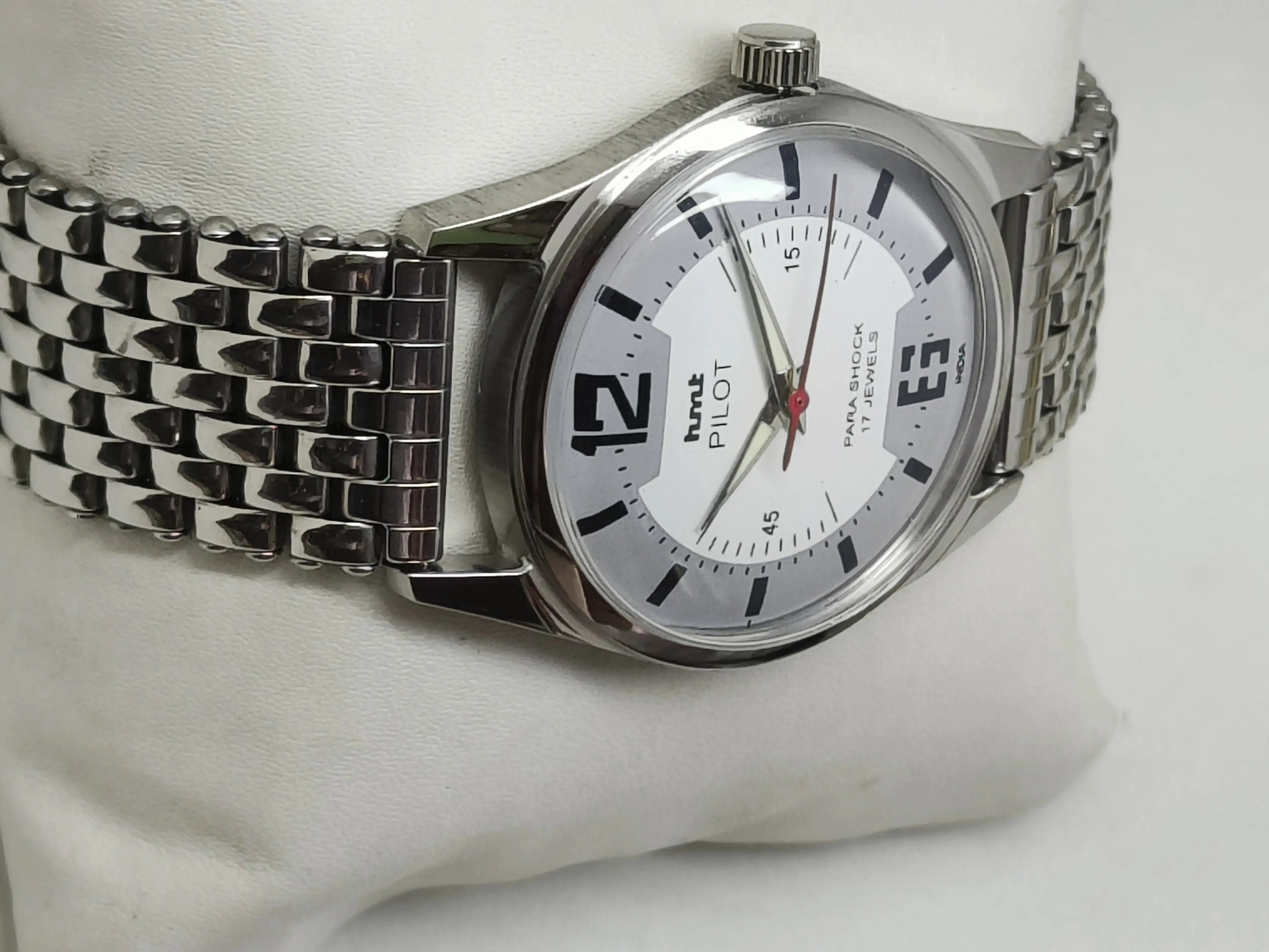 HMT Mechanical Vintage Watch – Refurbished Classic | Original Hand-Winding Timepiece National Watches