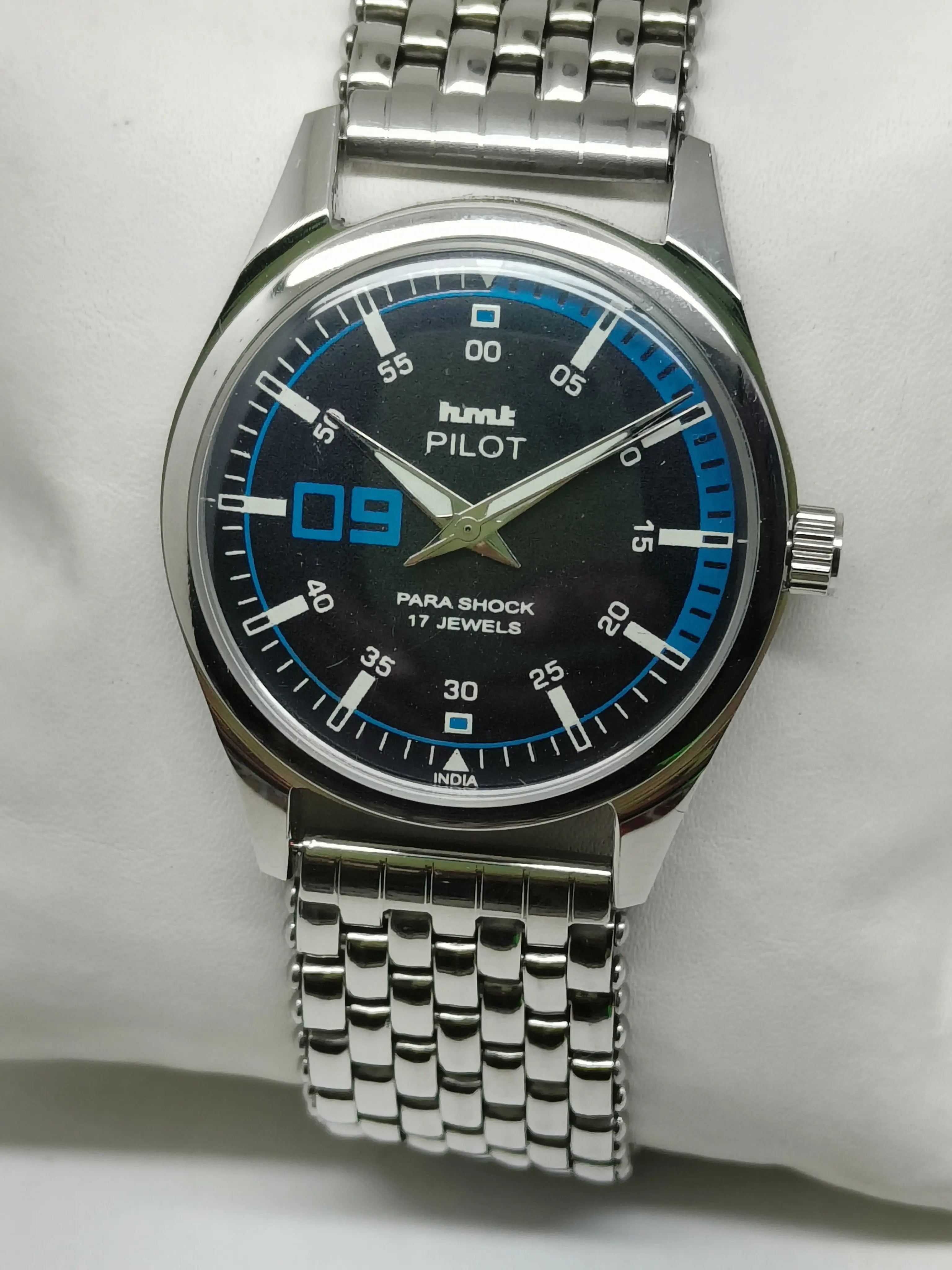 HMT Mechanical Vintage Watch – Refurbished Classic | Original Hand-Winding Timepiece National Watches