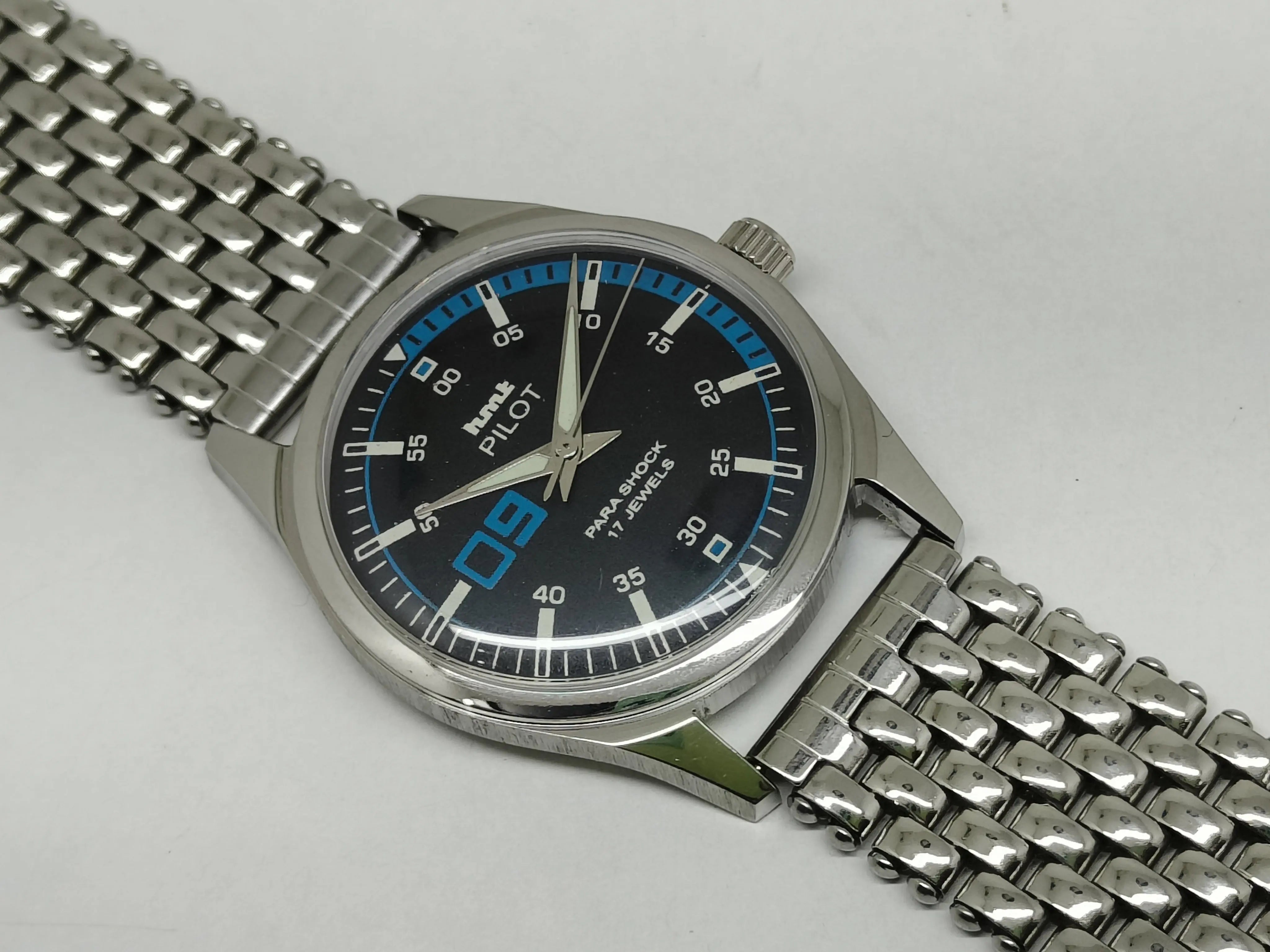 HMT Mechanical Vintage Watch – Refurbished Classic | Original Hand-Winding Timepiece National Watches