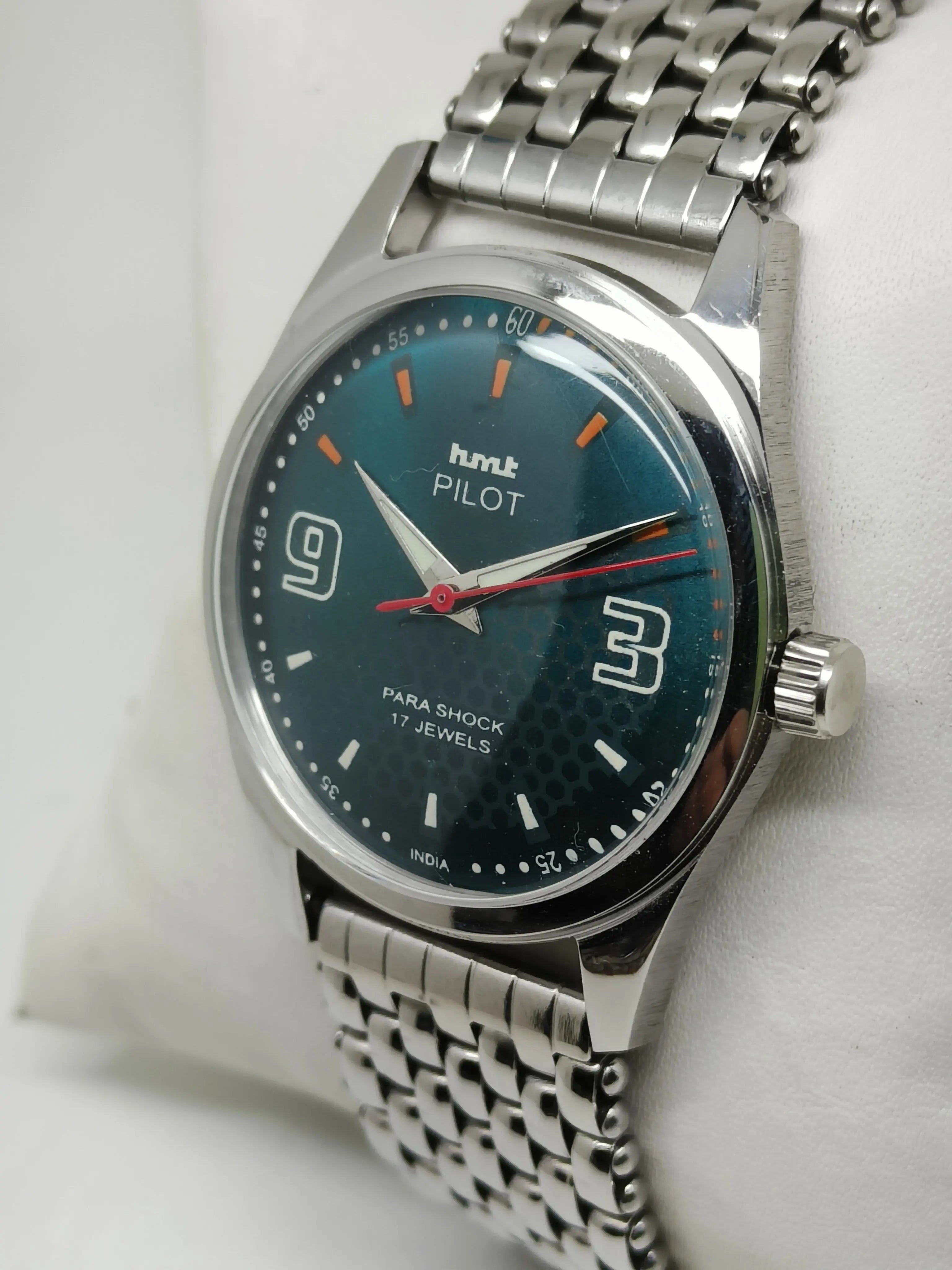HMT Mechanical Vintage Watch – Refurbished Classic | Original Hand-Winding Timepiece National Watches