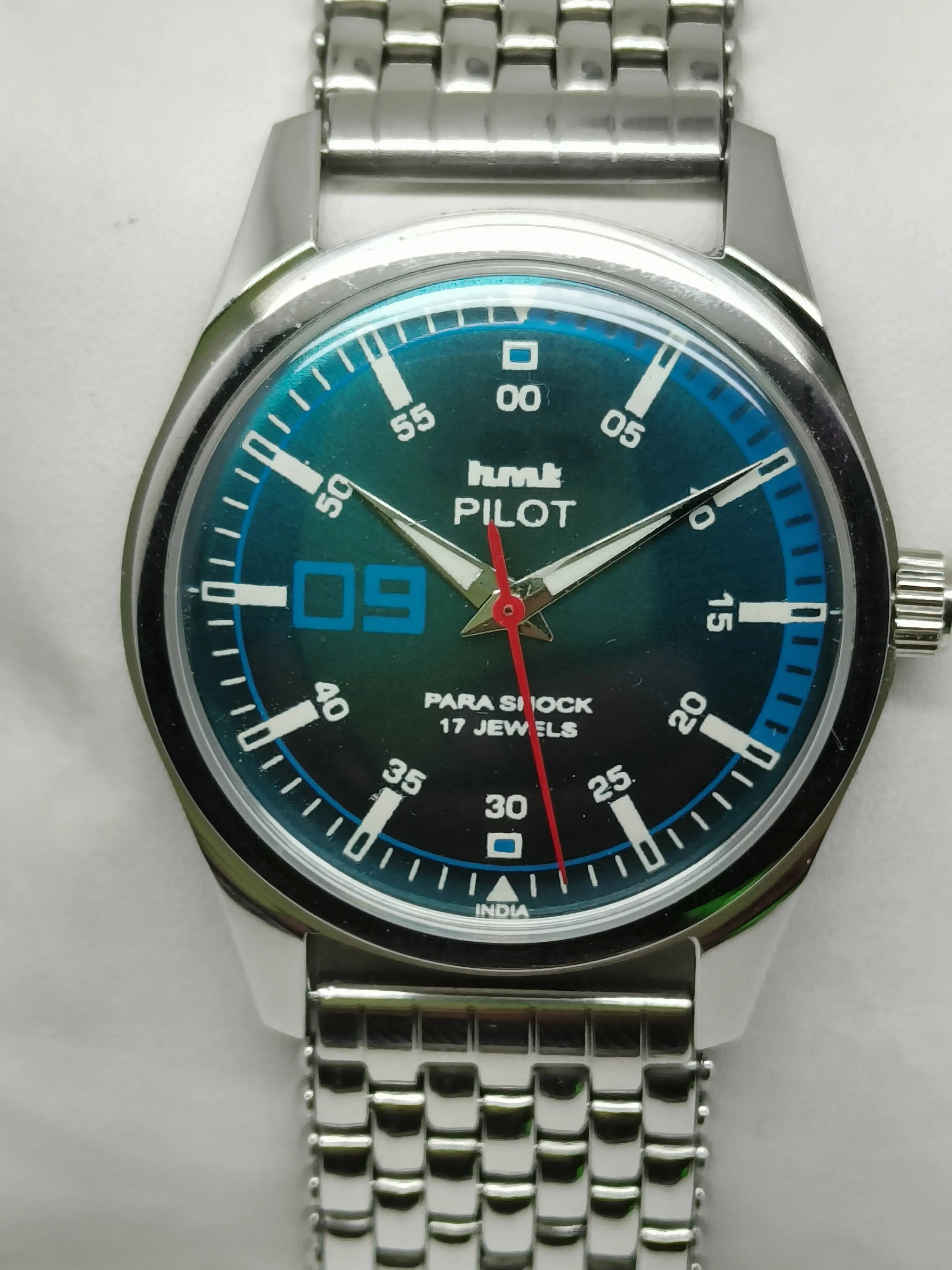 HMT Mechanical Vintage Watch – Refurbished Classic | Original Hand-Winding Timepiece National Watches