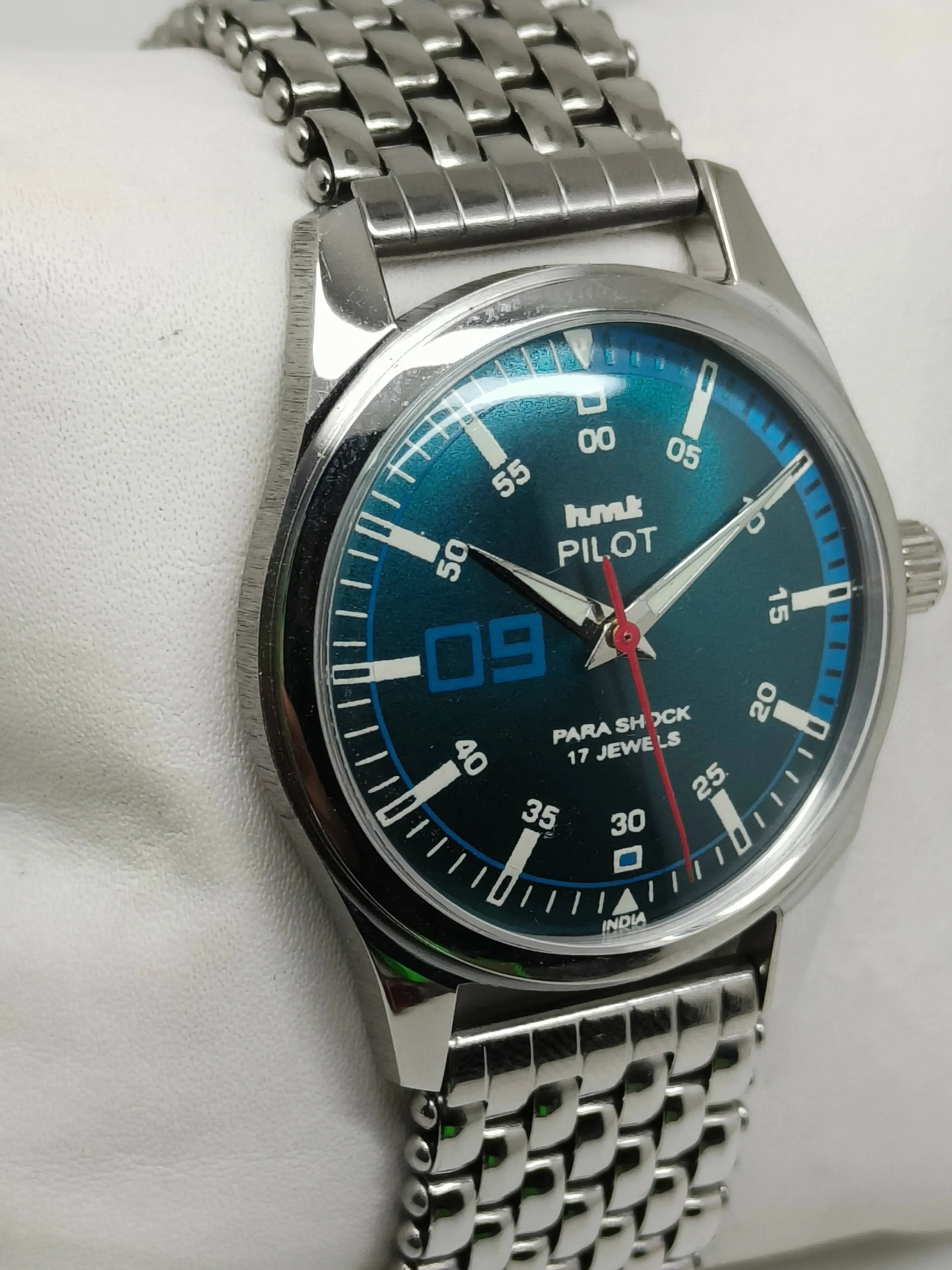 HMT Mechanical Vintage Watch – Refurbished Classic | Original Hand-Winding Timepiece National Watches