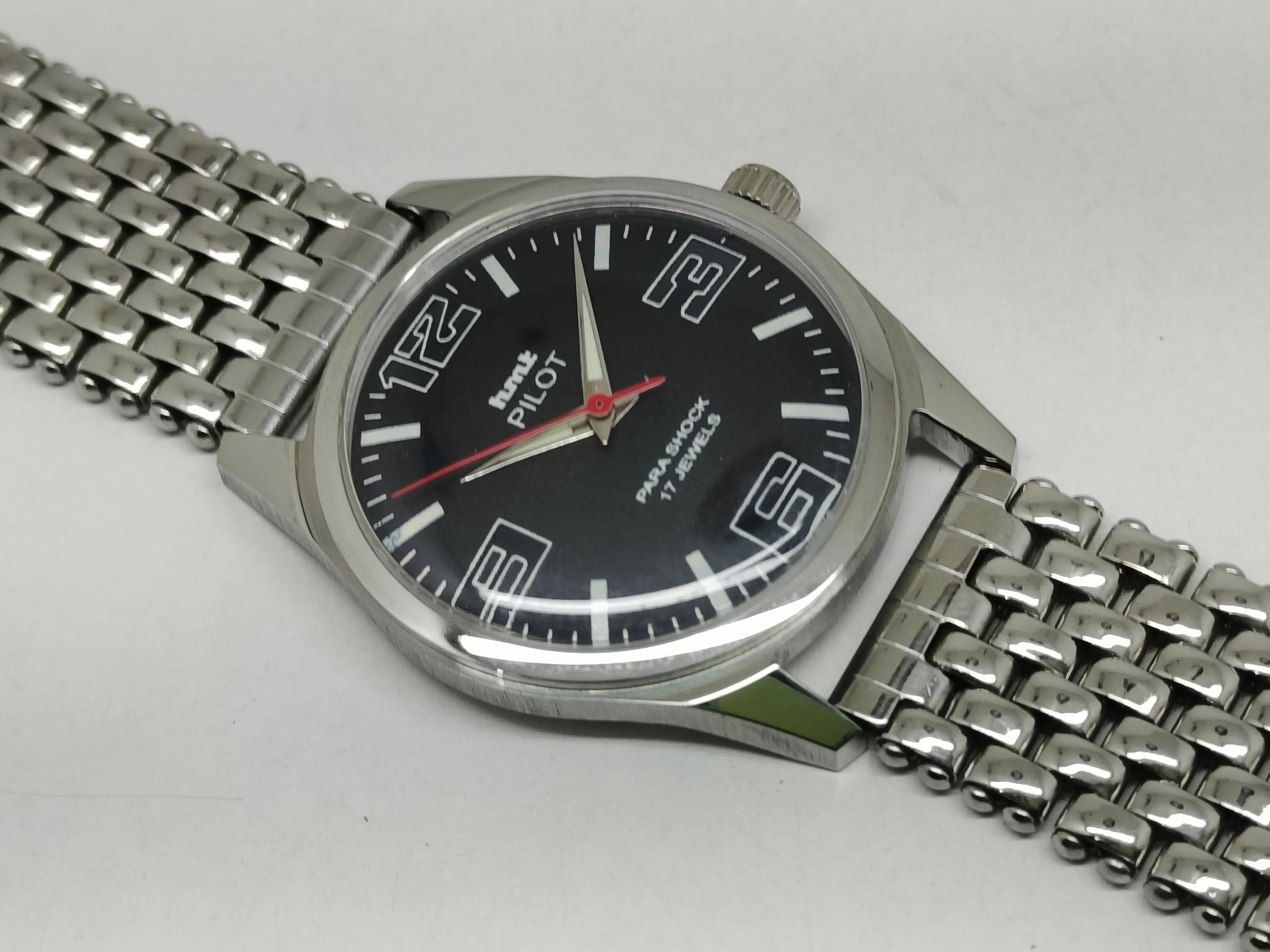 HMT Mechanical Vintage Watch – Refurbished Classic | Original Hand-Winding Timepiece National Watches