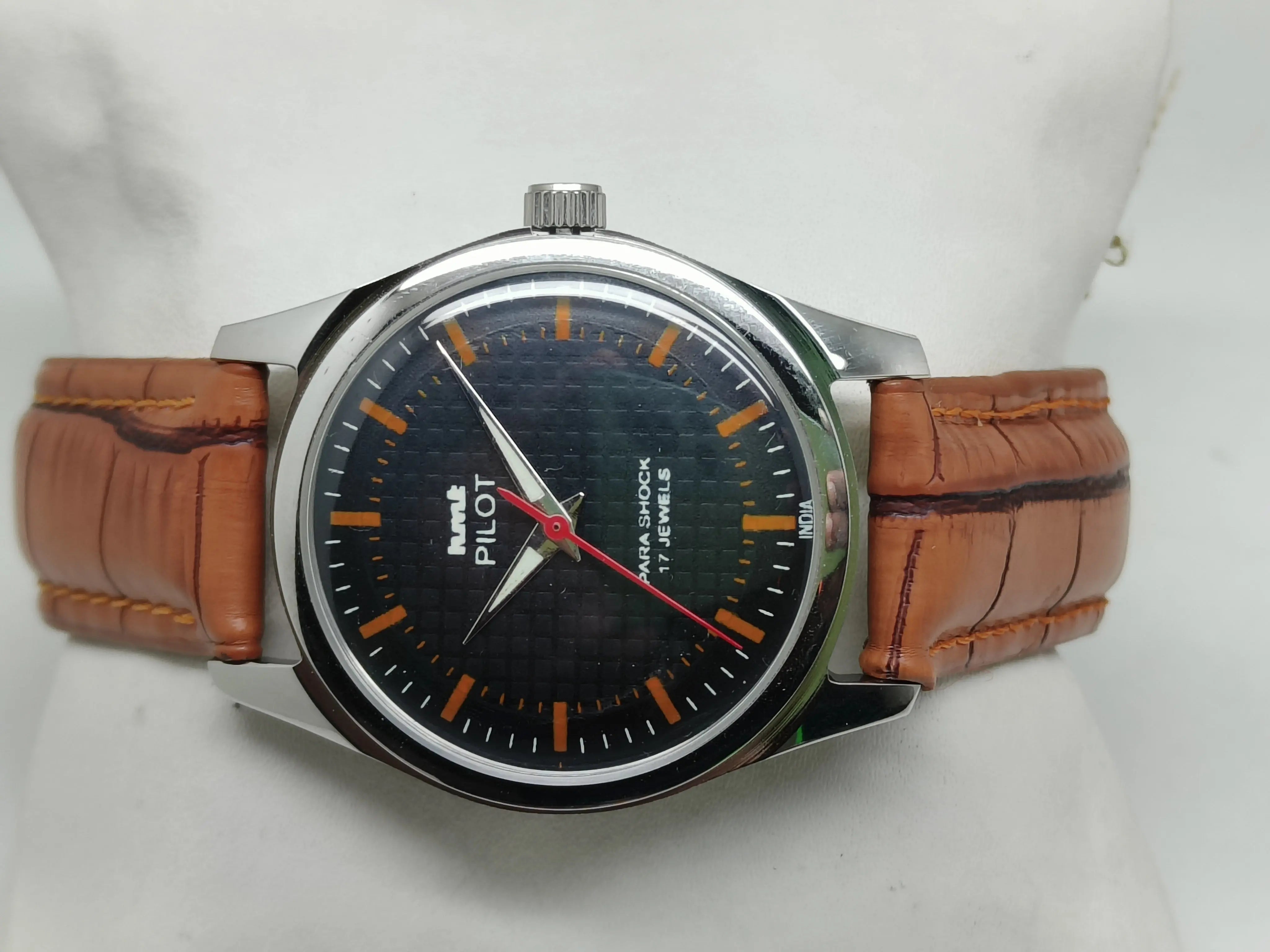HMT Mechanical Vintage Watch – Refurbished Classic | Original Hand-Winding Timepiece National Watches