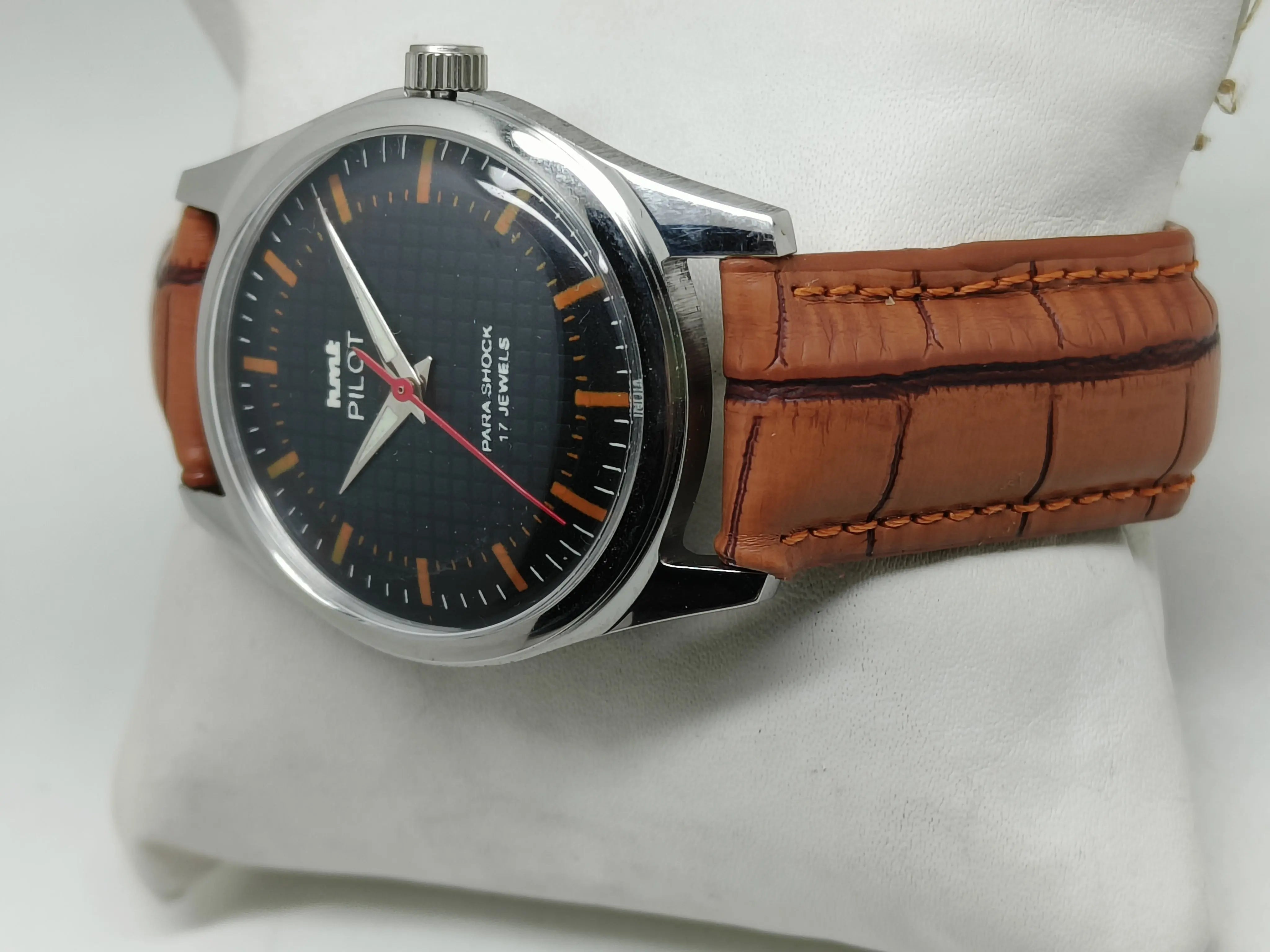HMT Mechanical Vintage Watch – Refurbished Classic | Original Hand-Winding Timepiece National Watches