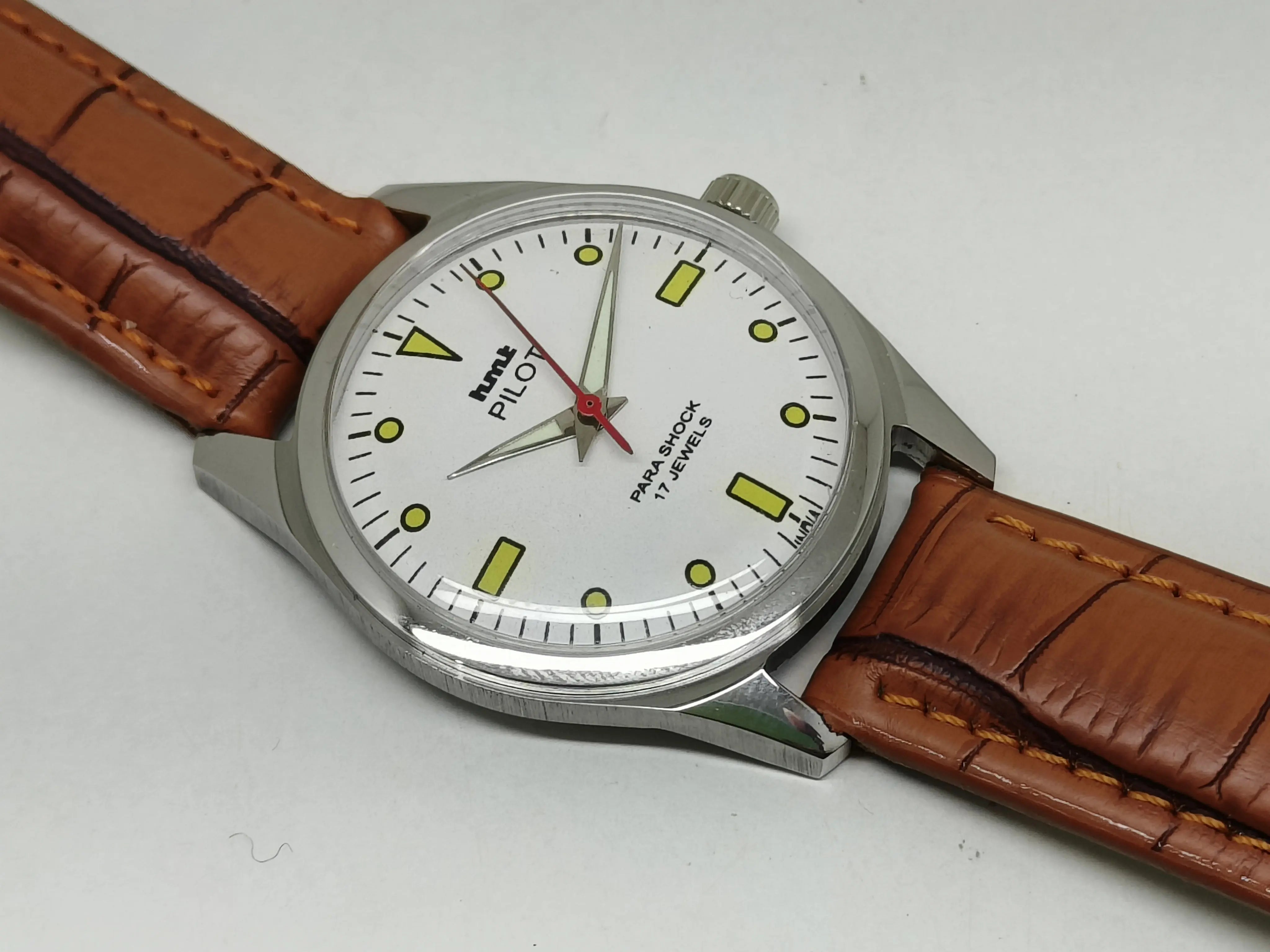 HMT Mechanical Vintage Watch – Refurbished Classic | Original Hand-Winding Timepiece National Watches