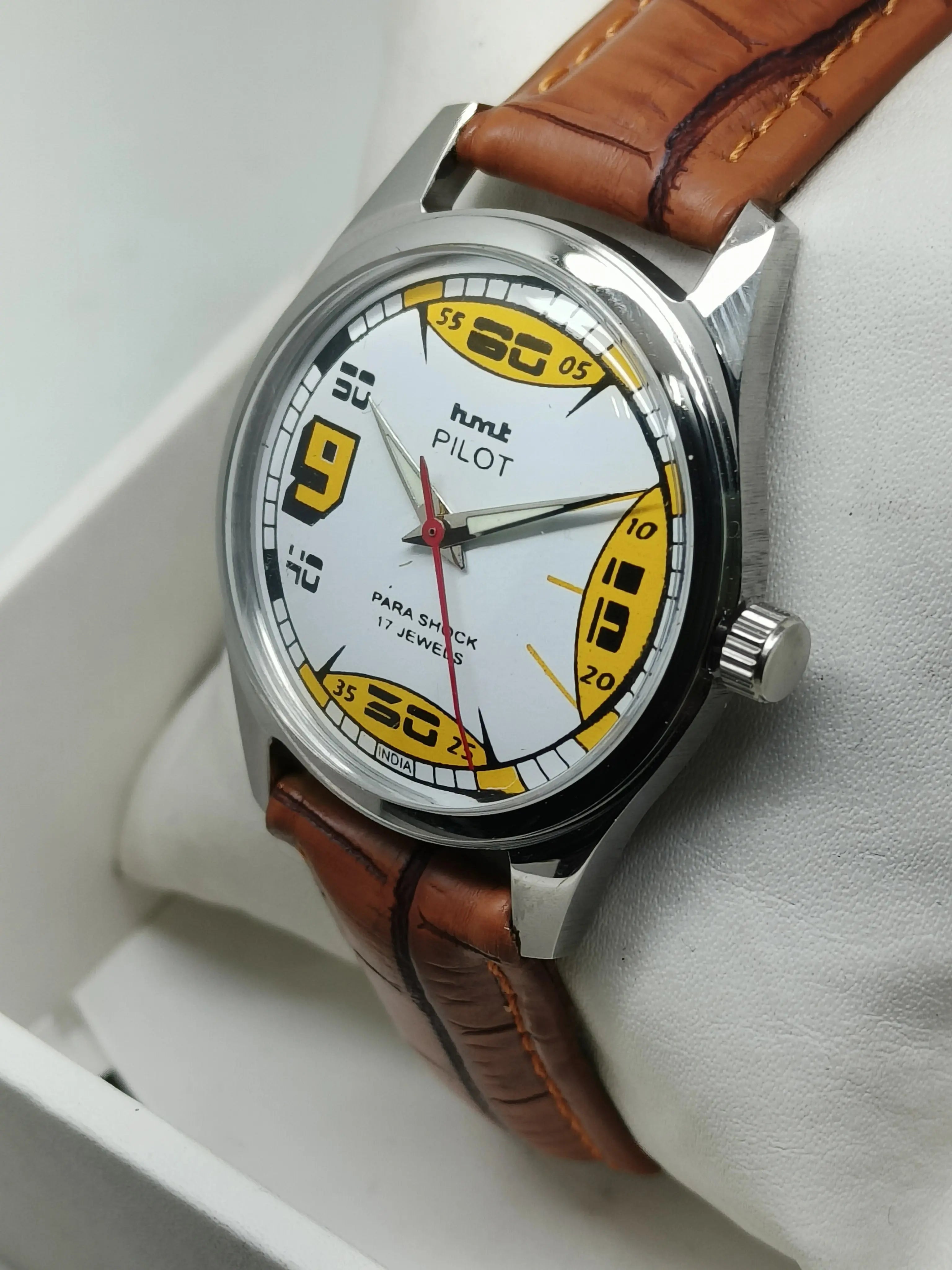 HMT Mechanical Vintage Watch – Refurbished Classic | Original Hand-Winding Timepiece National Watches