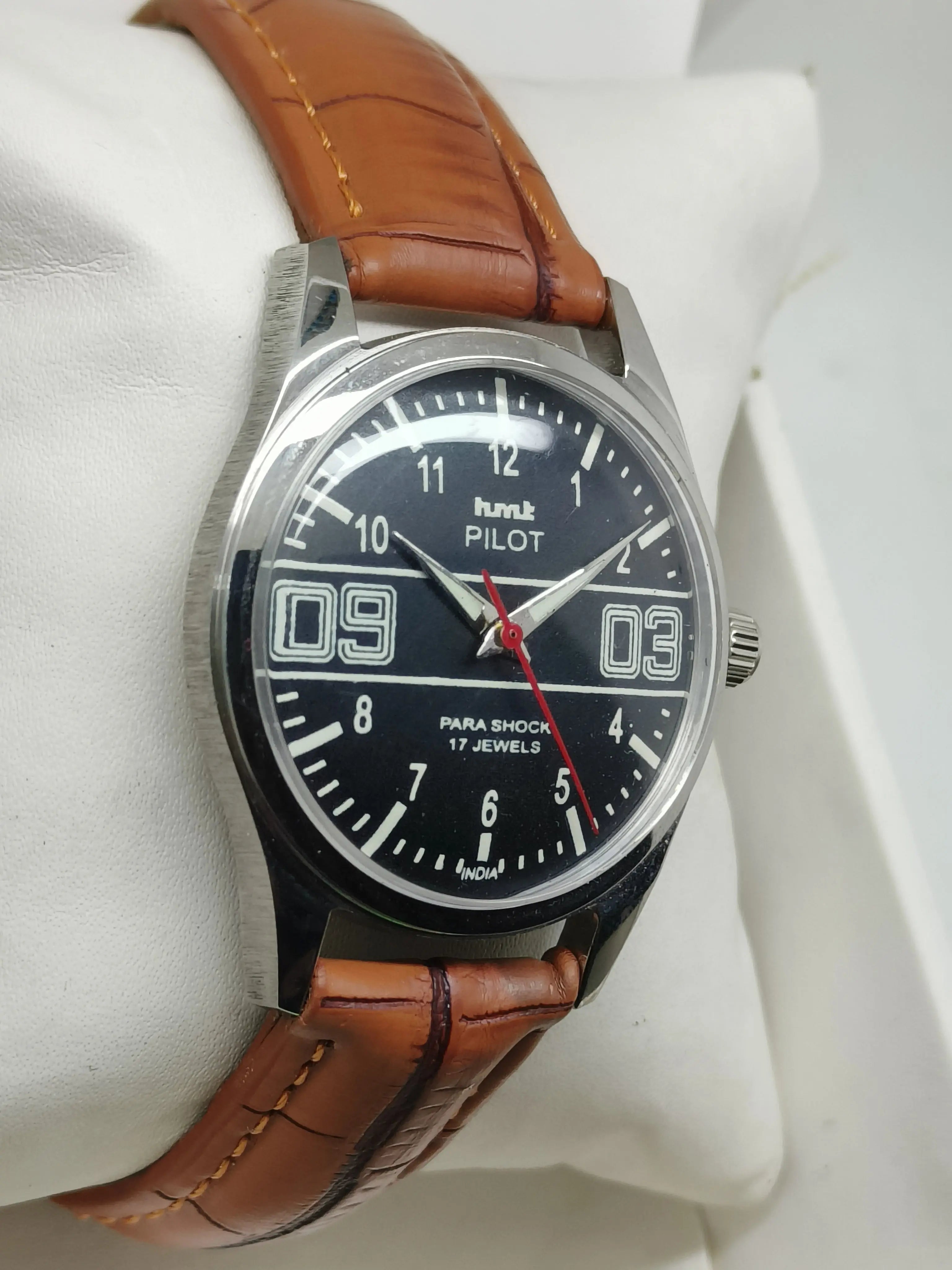 HMT Mechanical Vintage Watch – Refurbished Classic | Original Hand-Winding Timepiece National Watches
