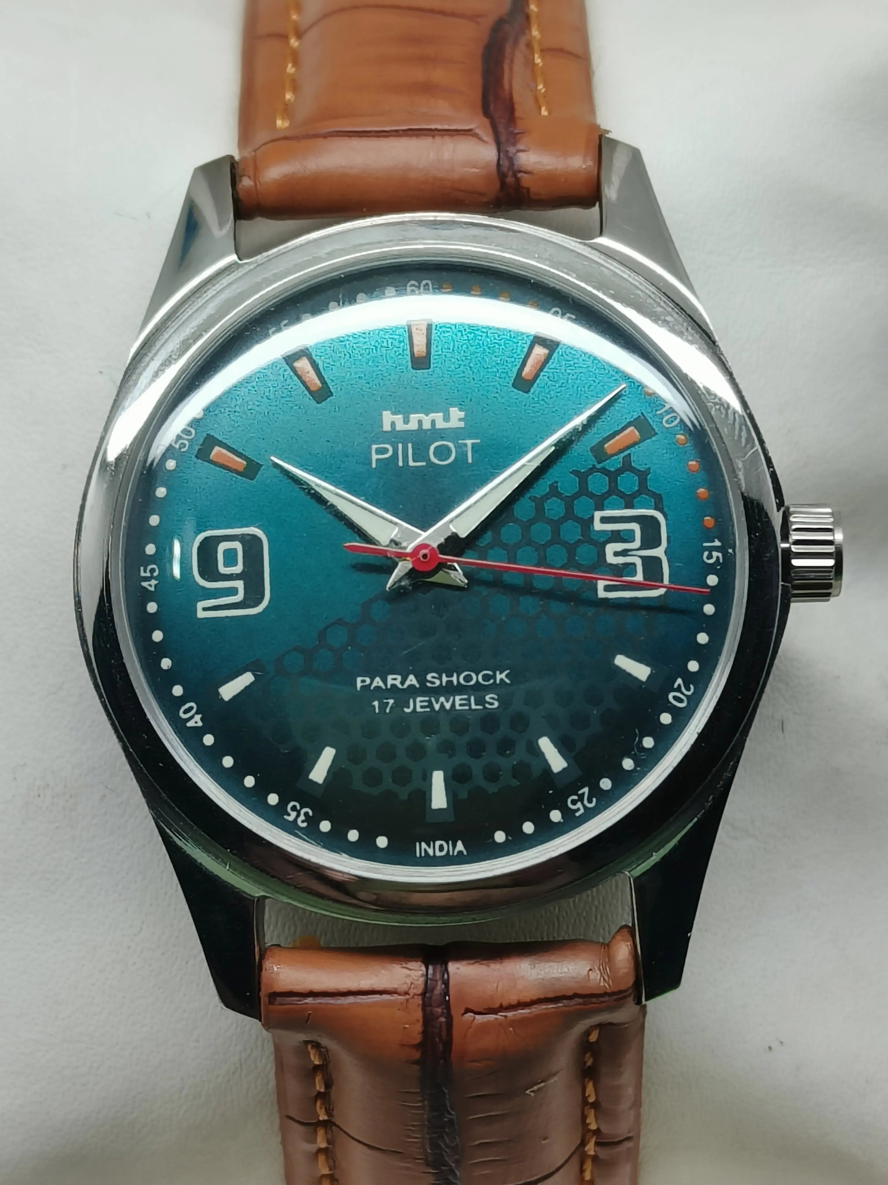HMT Mechanical Vintage Watch – Refurbished Classic | Original Hand-Winding Timepiece National Watches