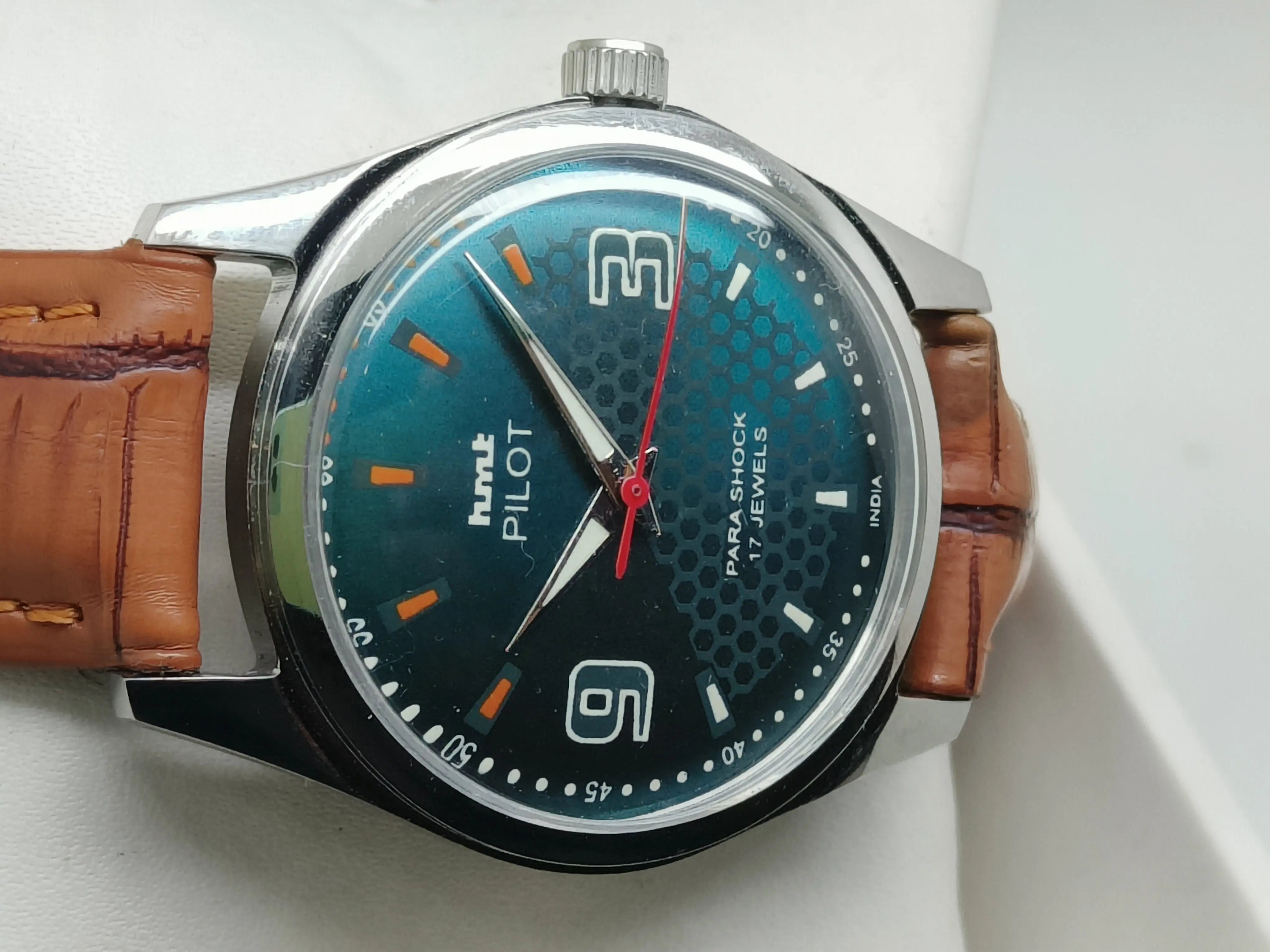 HMT Mechanical Vintage Watch – Refurbished Classic | Original Hand-Winding Timepiece National Watches