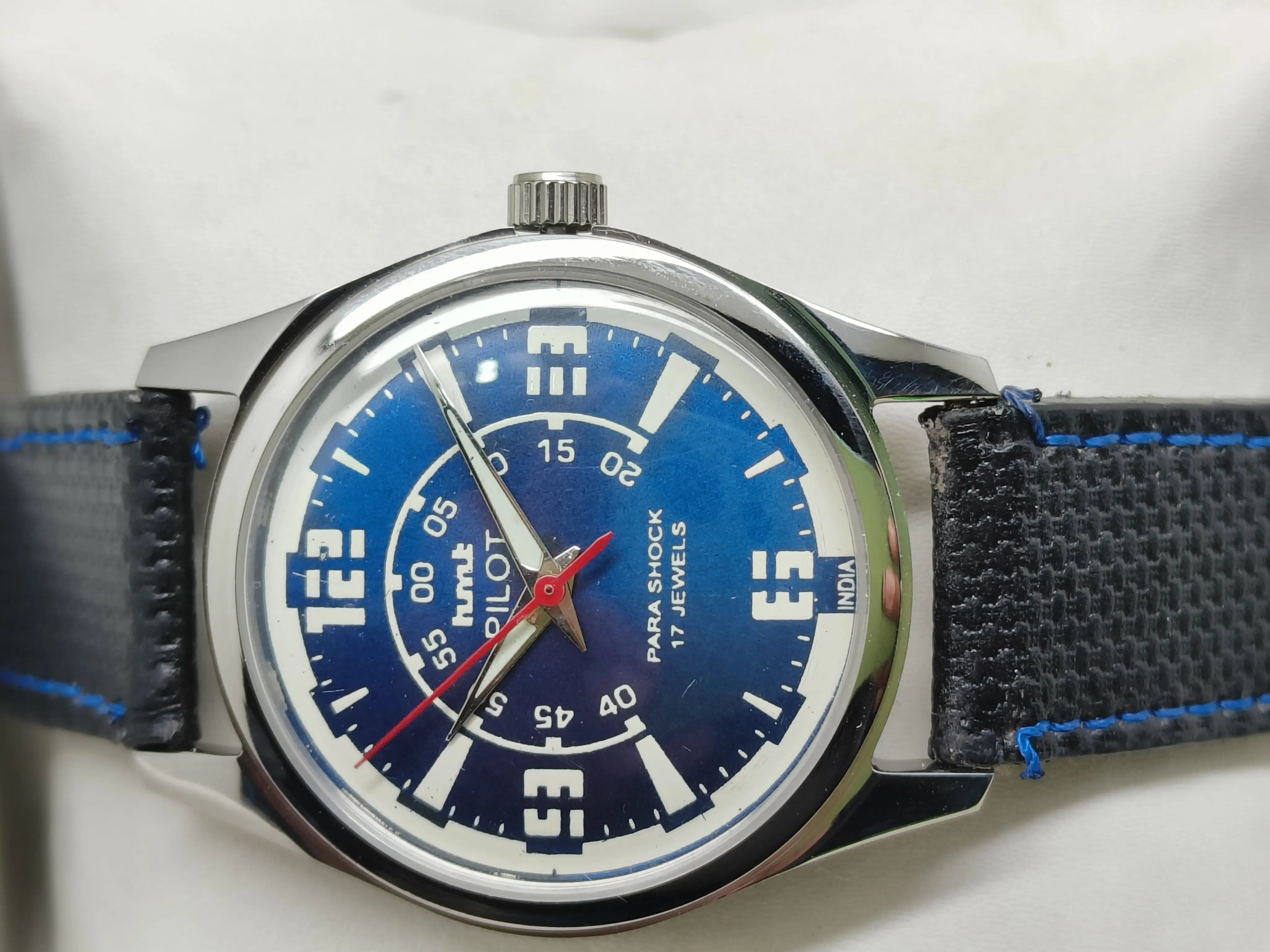 HMT Mechanical Vintage Watch – Refurbished Classic | Original Hand-Winding Timepiece National Watches