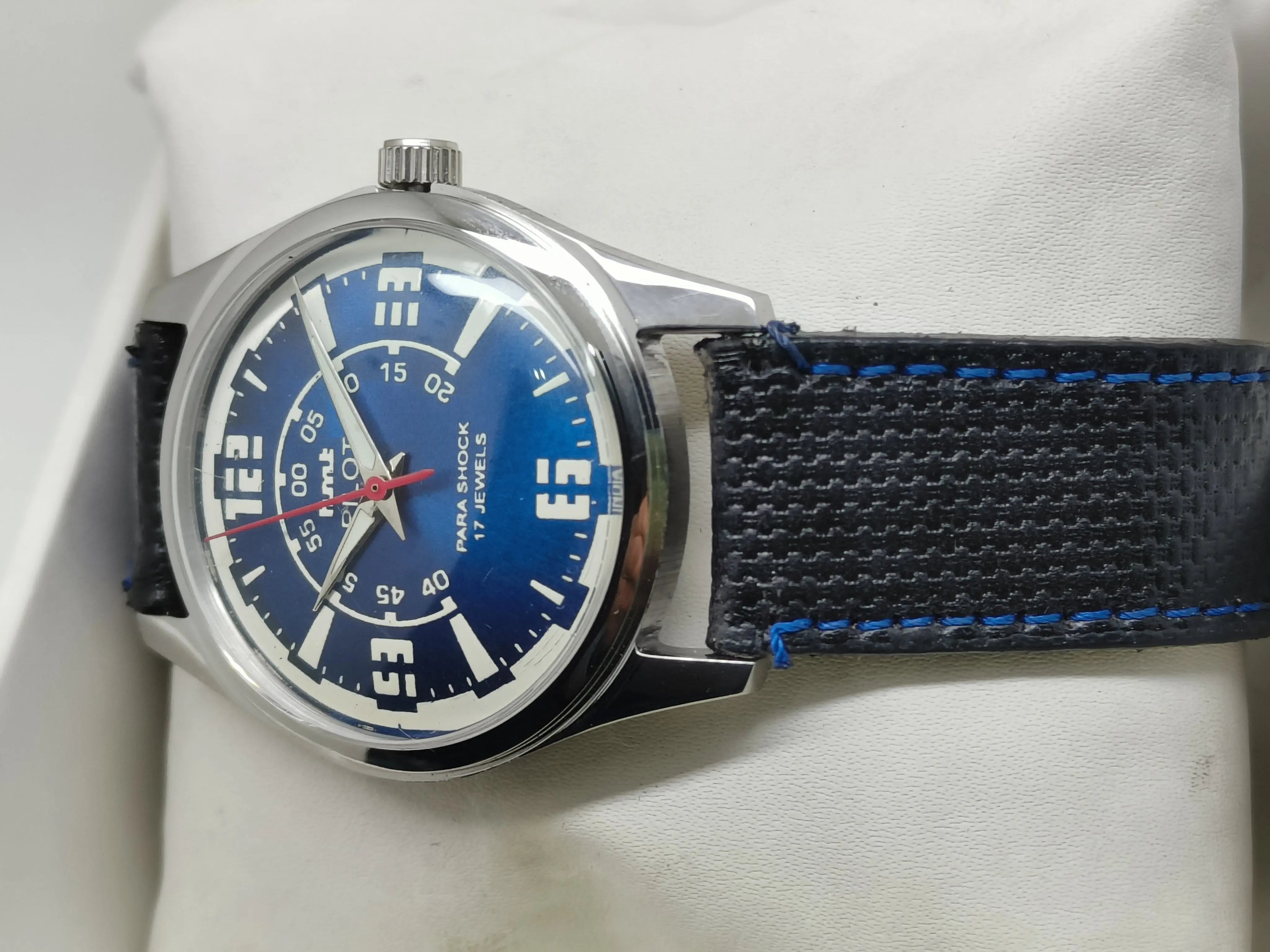 HMT Mechanical Vintage Watch – Refurbished Classic | Original Hand-Winding Timepiece National Watches