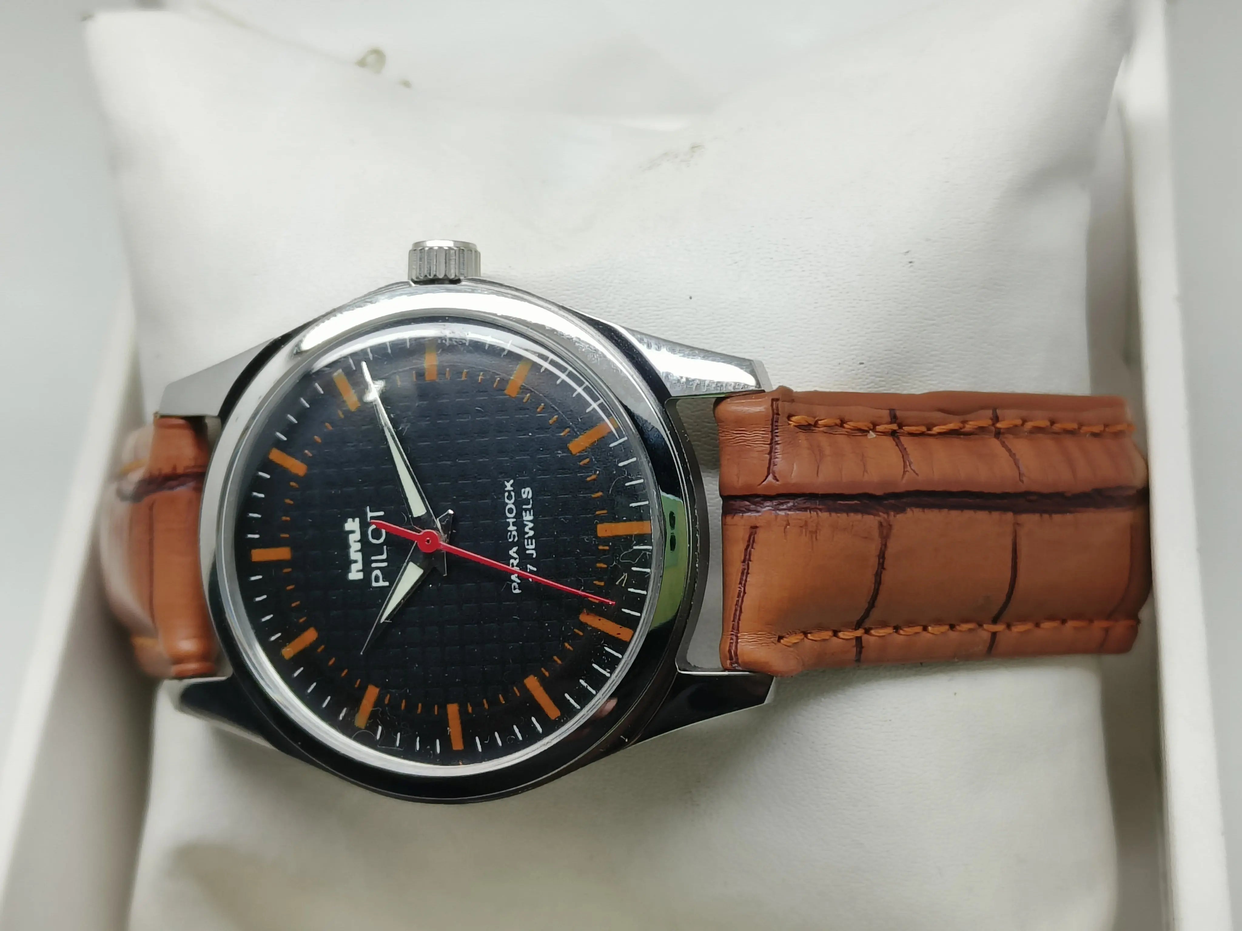 HMT Mechanical Vintage Watch – Refurbished Classic | Original Hand-Winding Timepiece National Watches