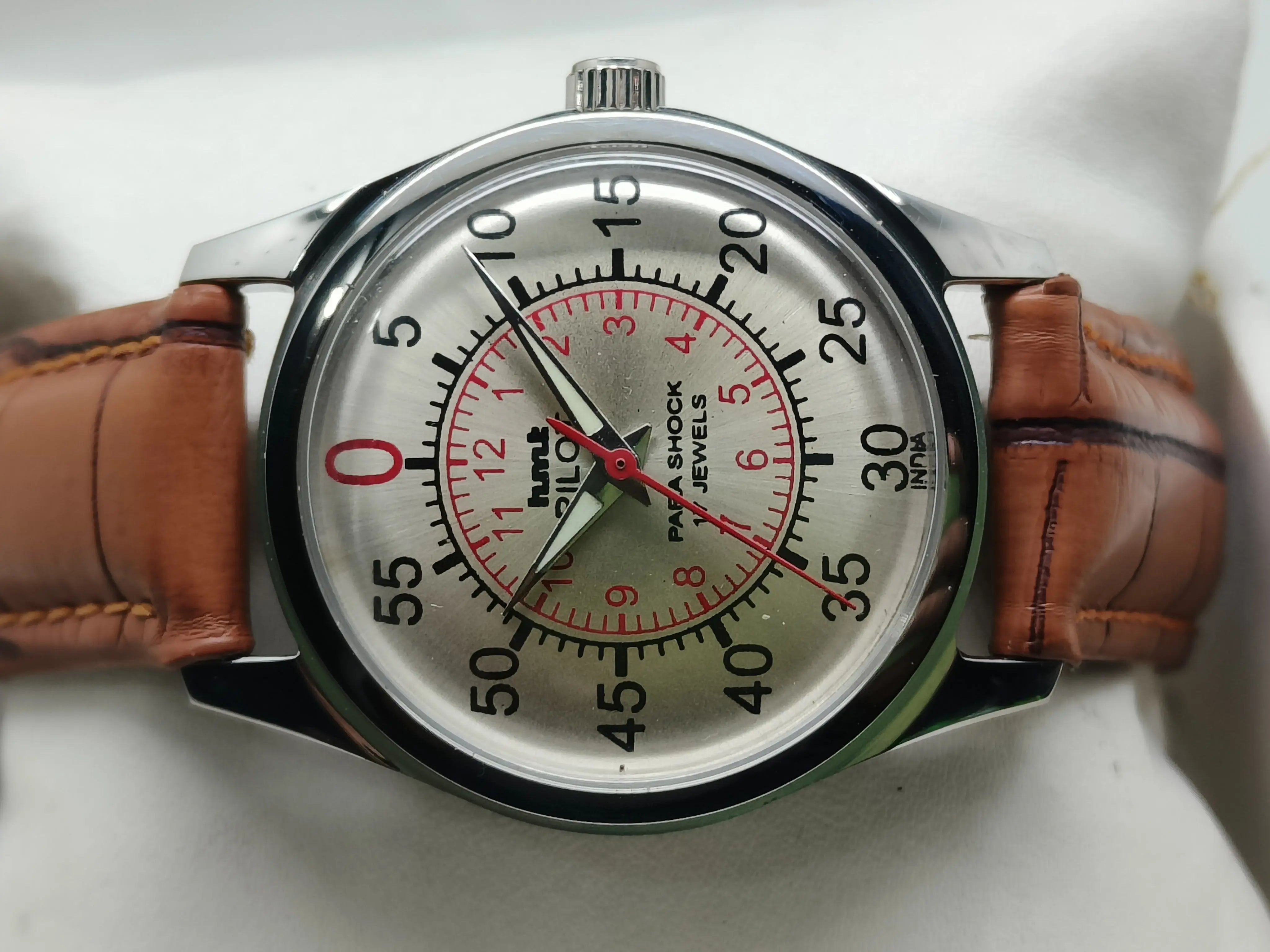 HMT Mechanical Vintage Watch โ Refurbished Classic | Original Hand-Winding Timepiece National Watches