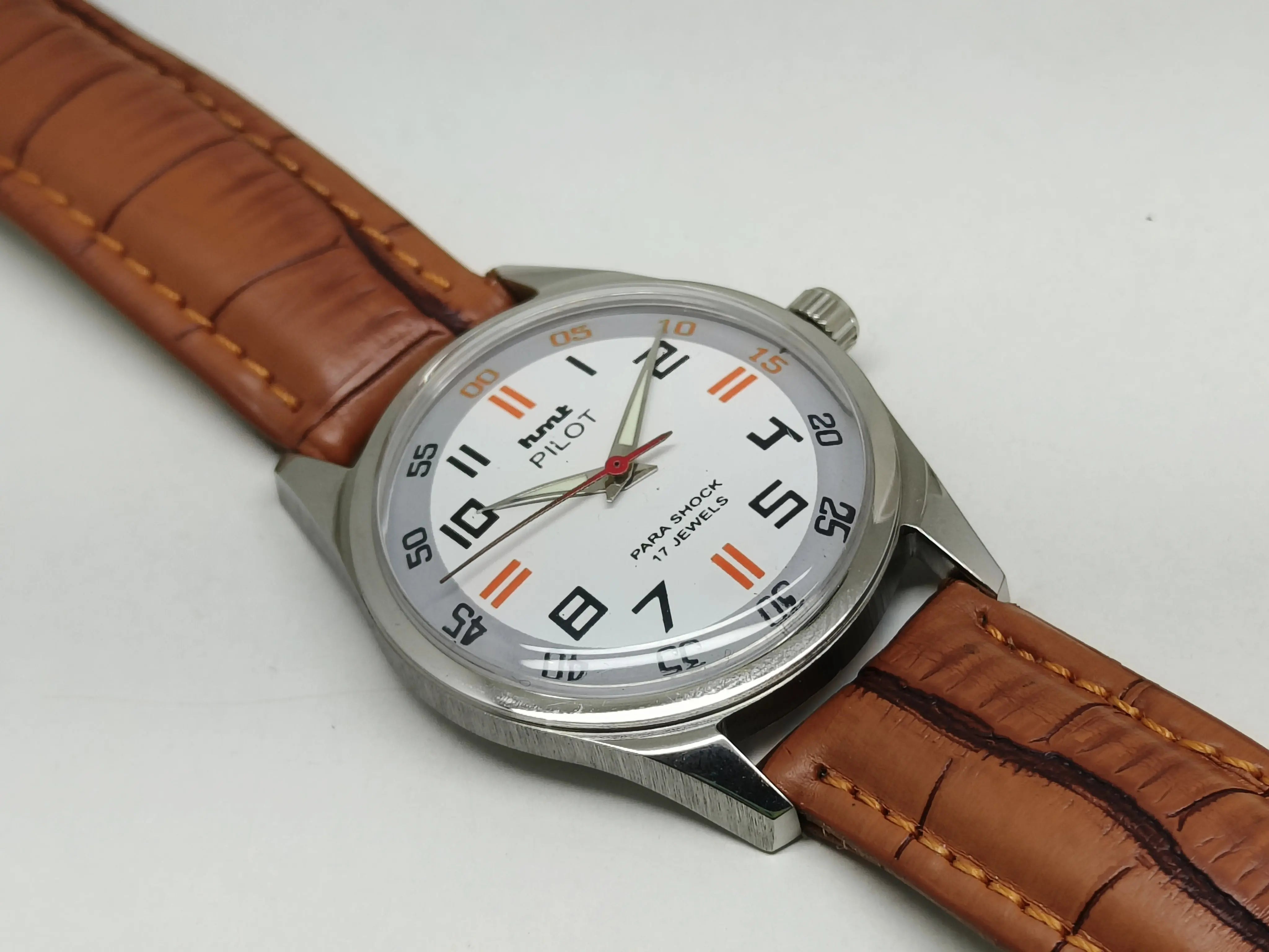HMT Mechanical Vintage Watch – Refurbished Classic | Original Hand-Winding Timepiece National Watches