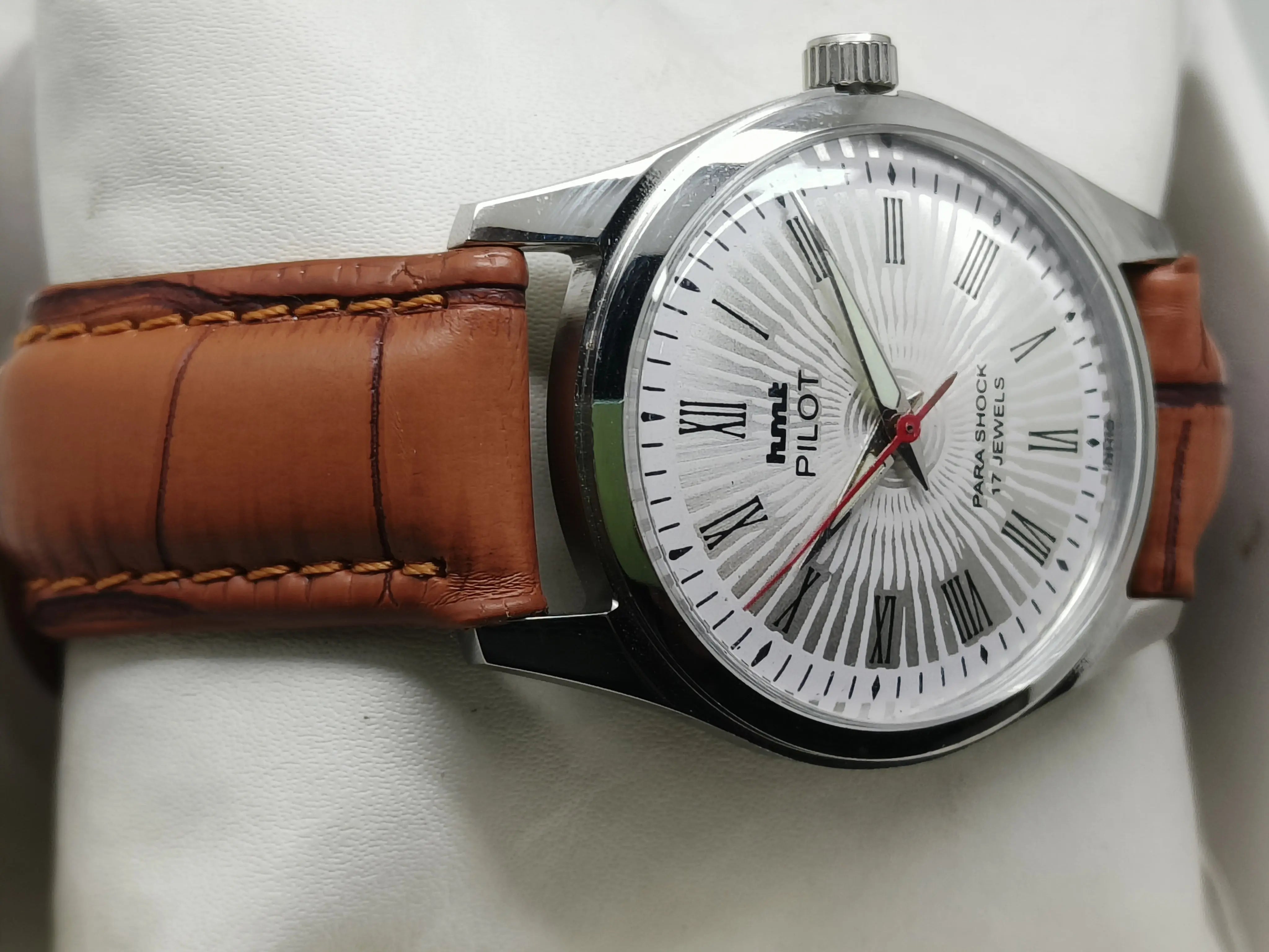 HMT Mechanical Vintage Watch – Refurbished Classic | Original Hand-Winding Timepiece National Watches